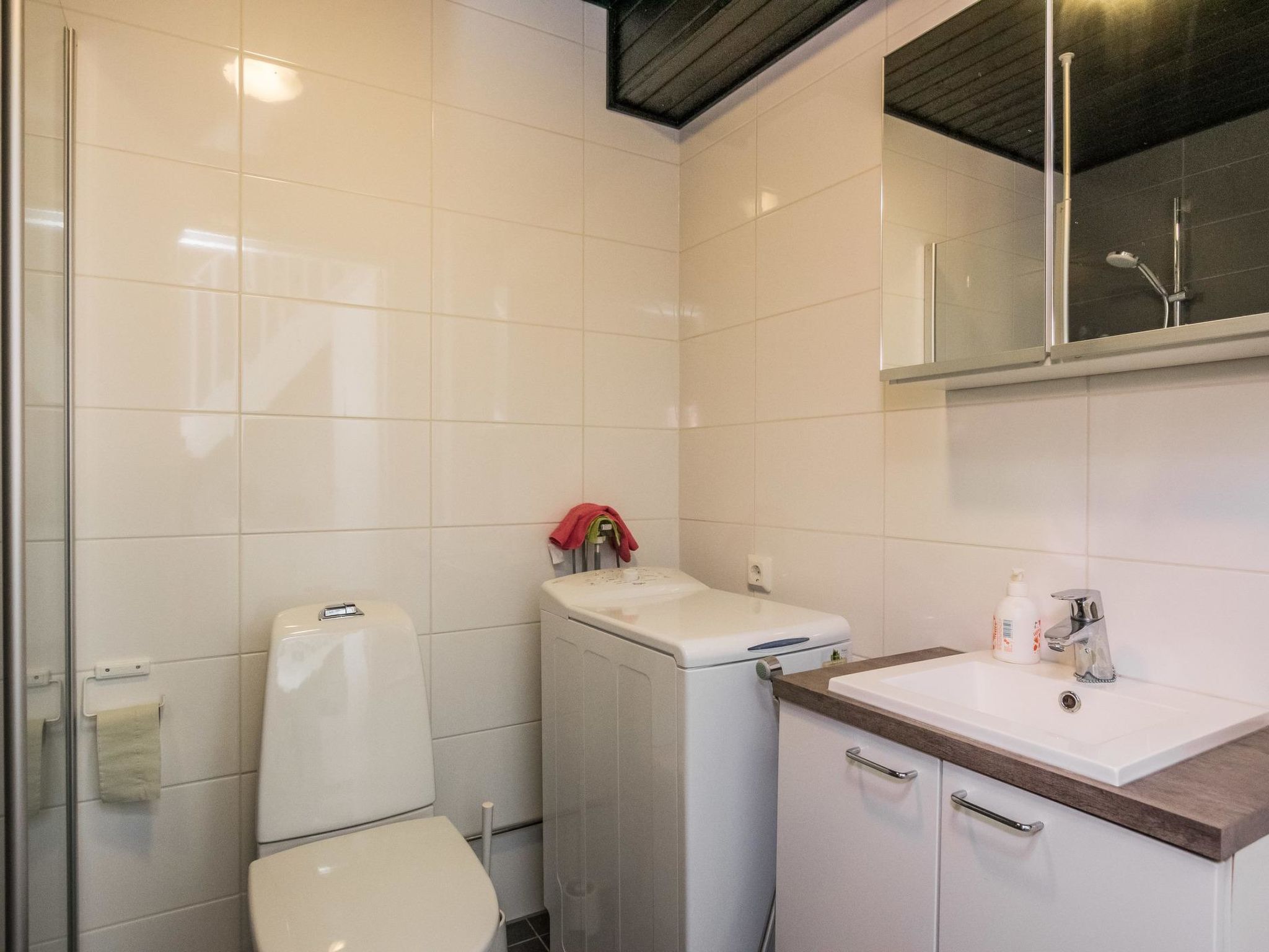Skivillas 61 ukkohalla (b2) - Binnen