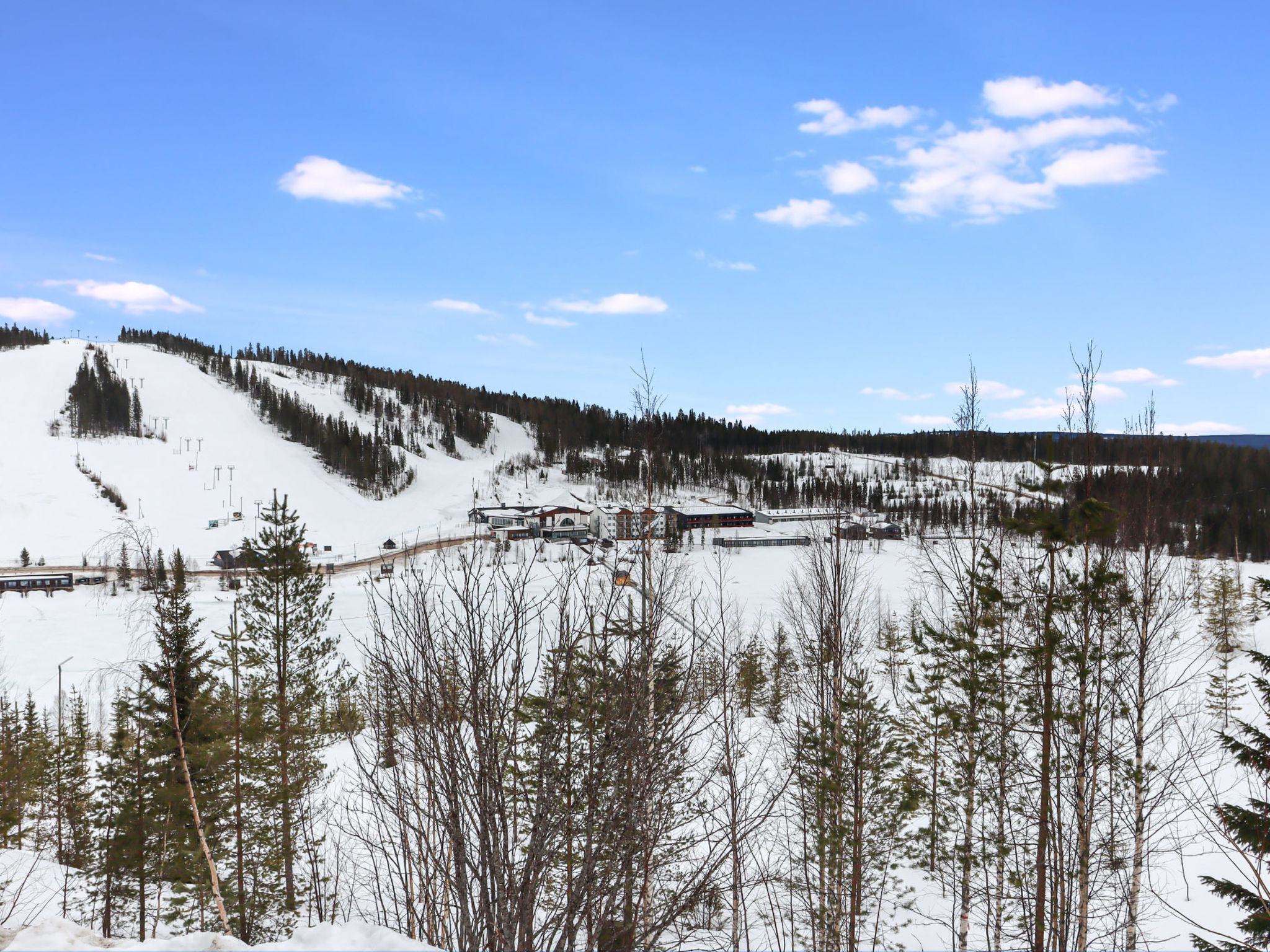 Alppikylä 4b - Drinnen