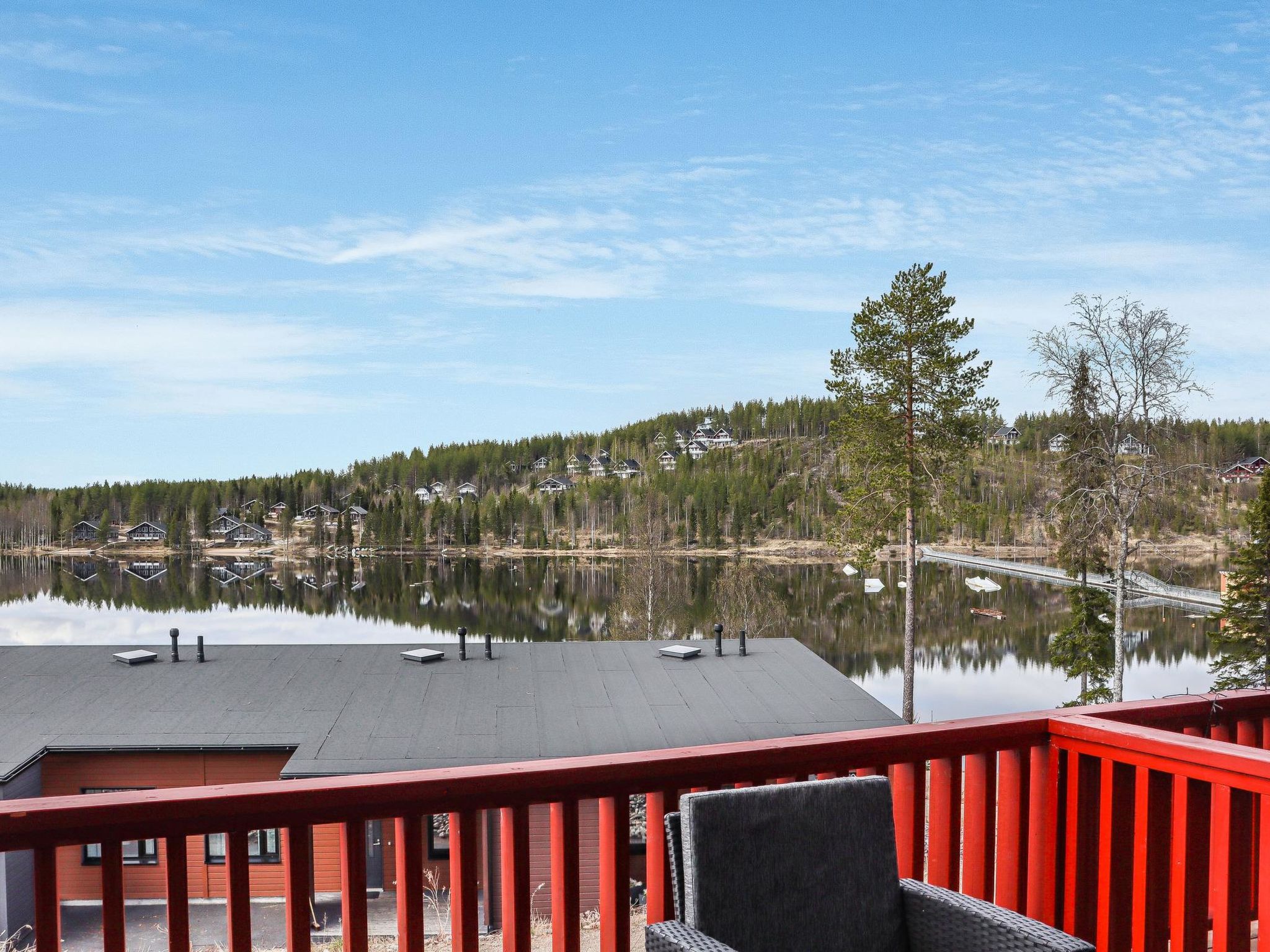 Skivillas 47 ukkohalla (a7)-Binnen