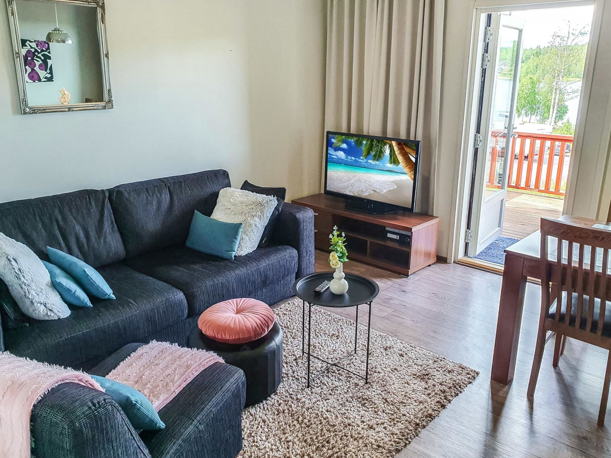 Skivillas 47 ukkohalla (a1)-Binnen