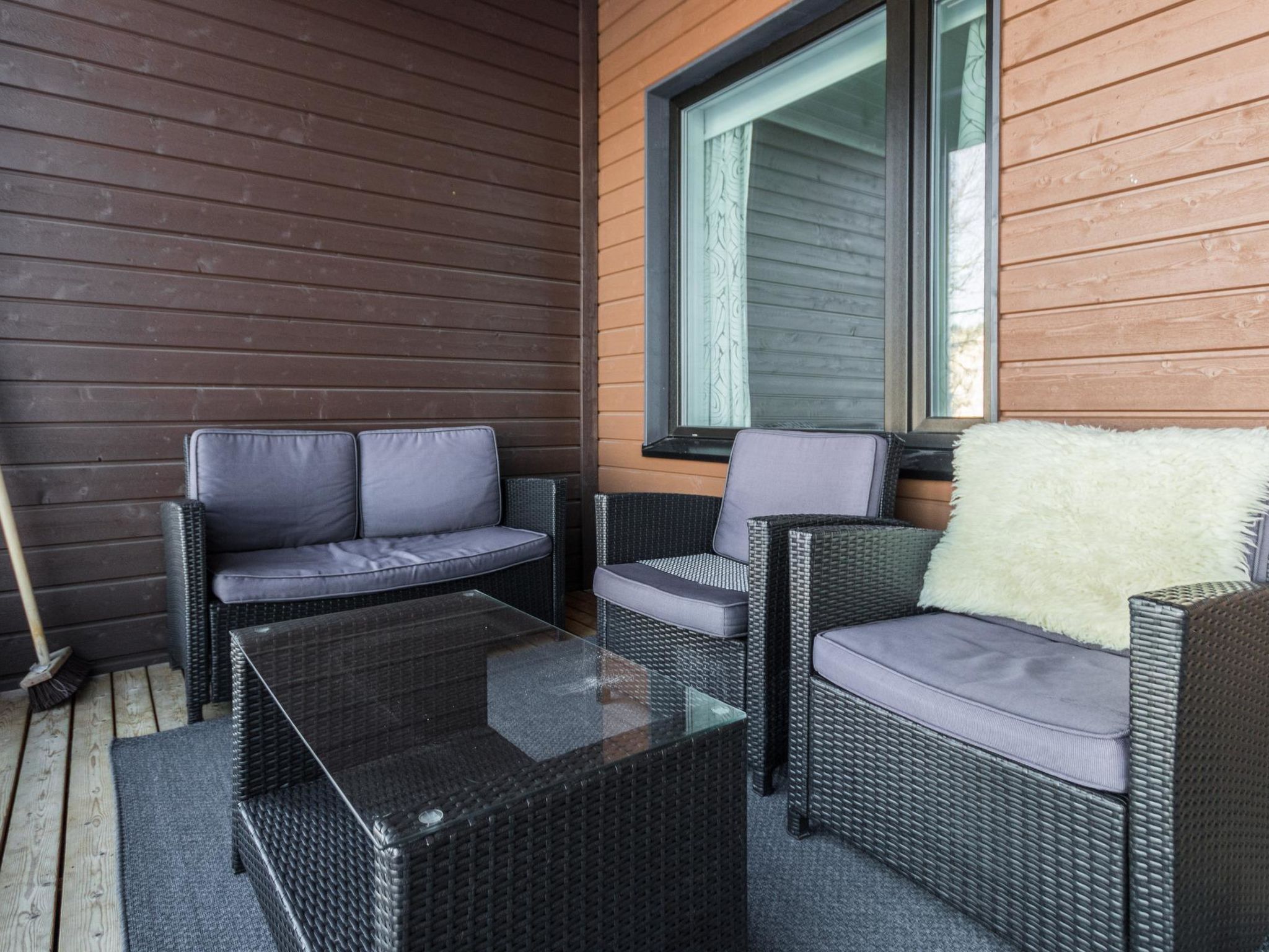 Sun&skivillas 5. (3mh)-Binnen