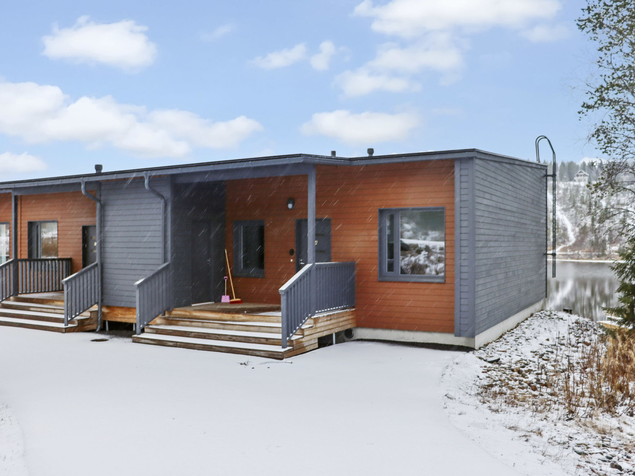 Lakevillas b4