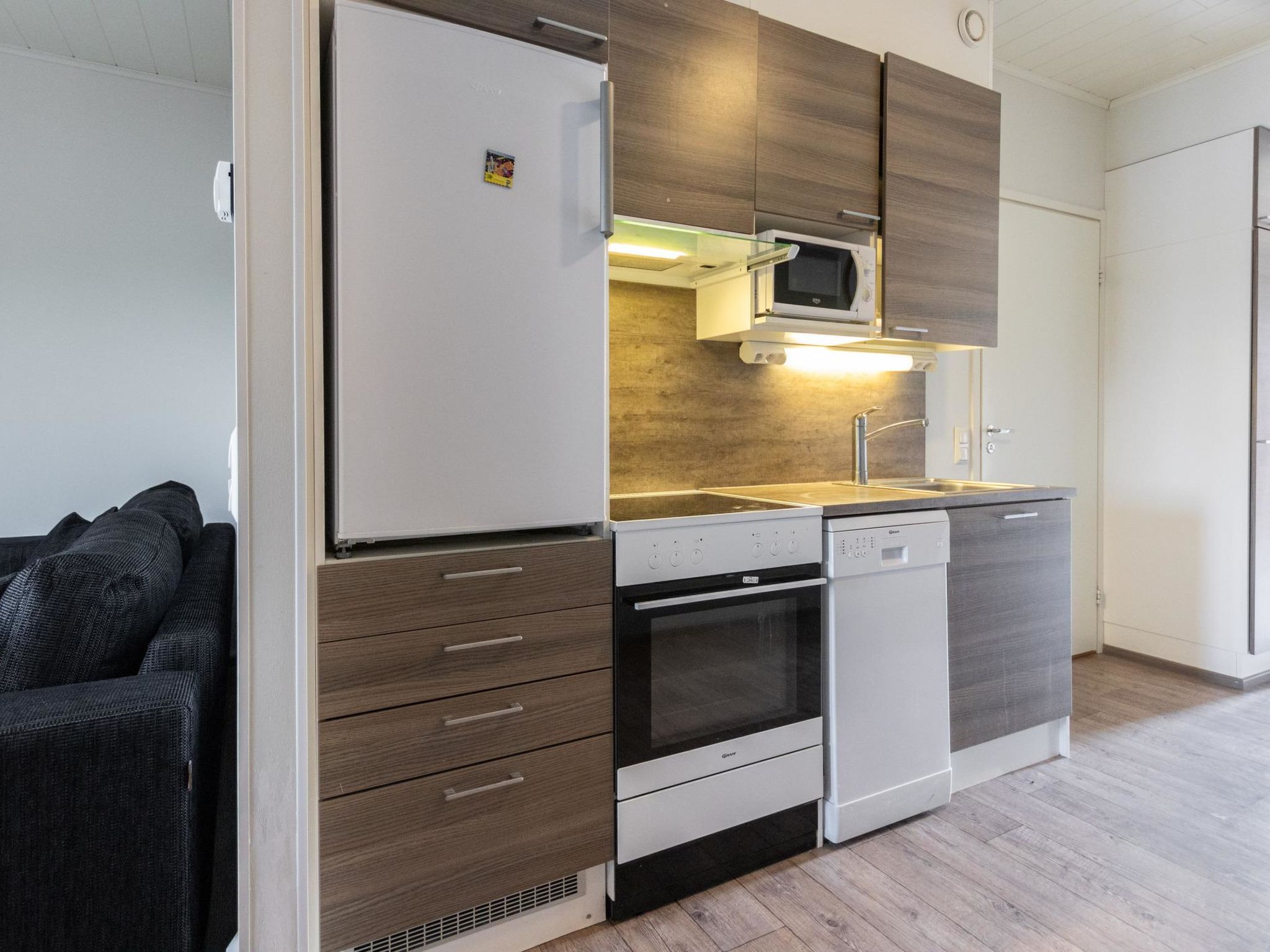 Skivillas 47 ukkohalla (a8)-Binnen