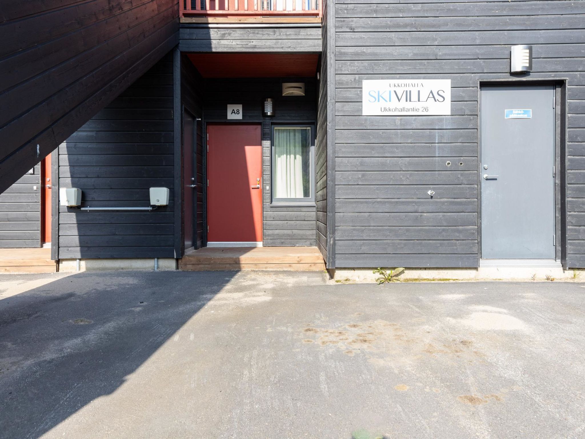 Skivillas 47 ukkohalla (a8)-Binnen