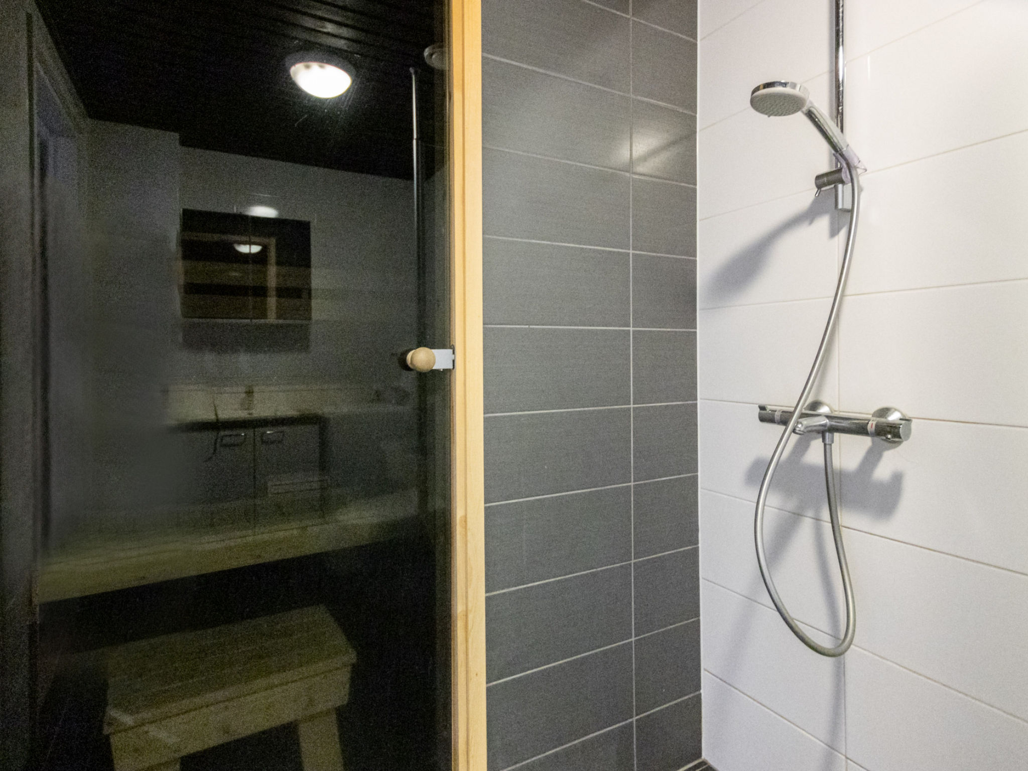 Skivillas 47 ukkohalla (a8) - Binnen