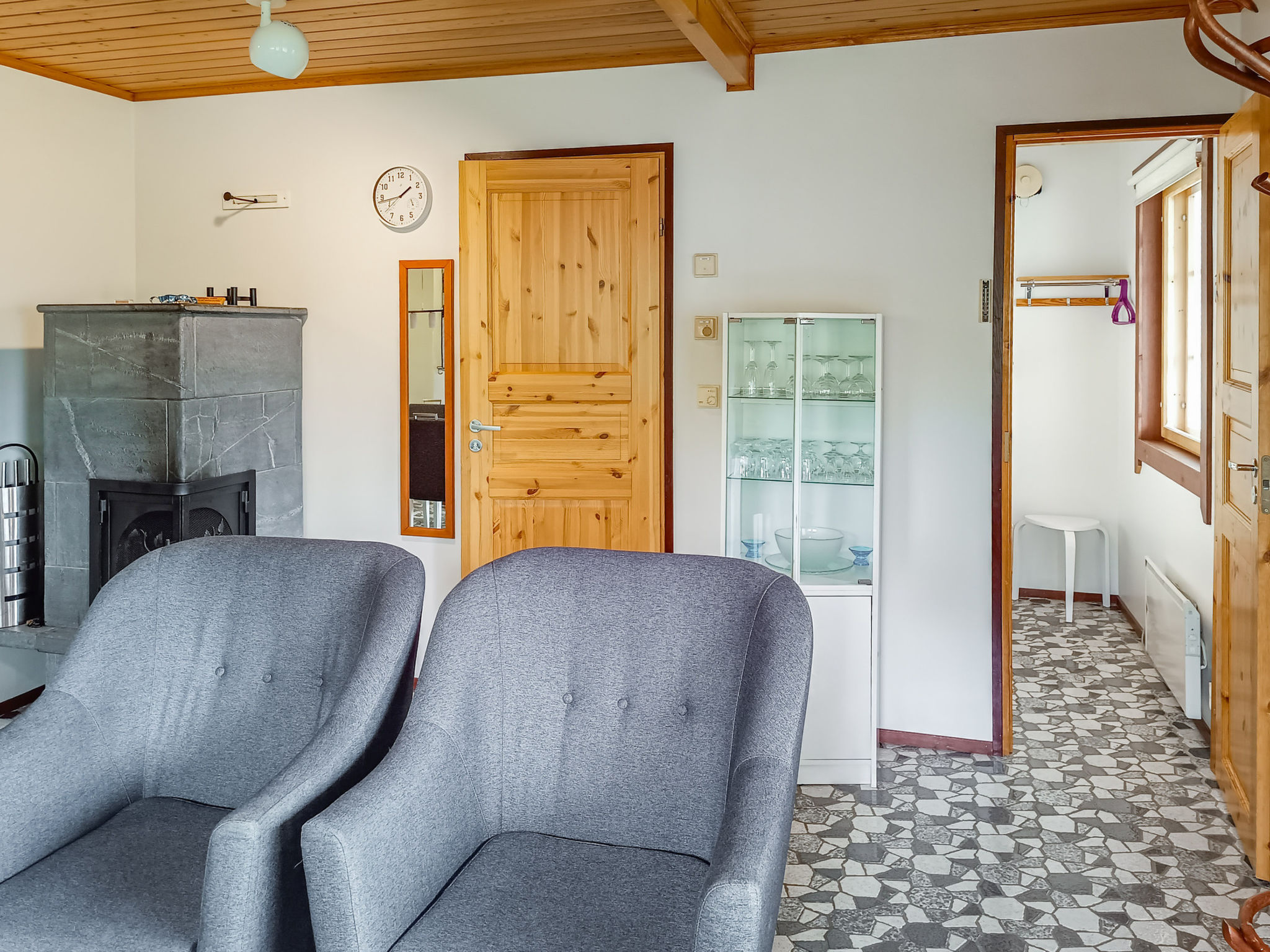 Mukalilla, paritalo sis loppusiivouksen - Inside