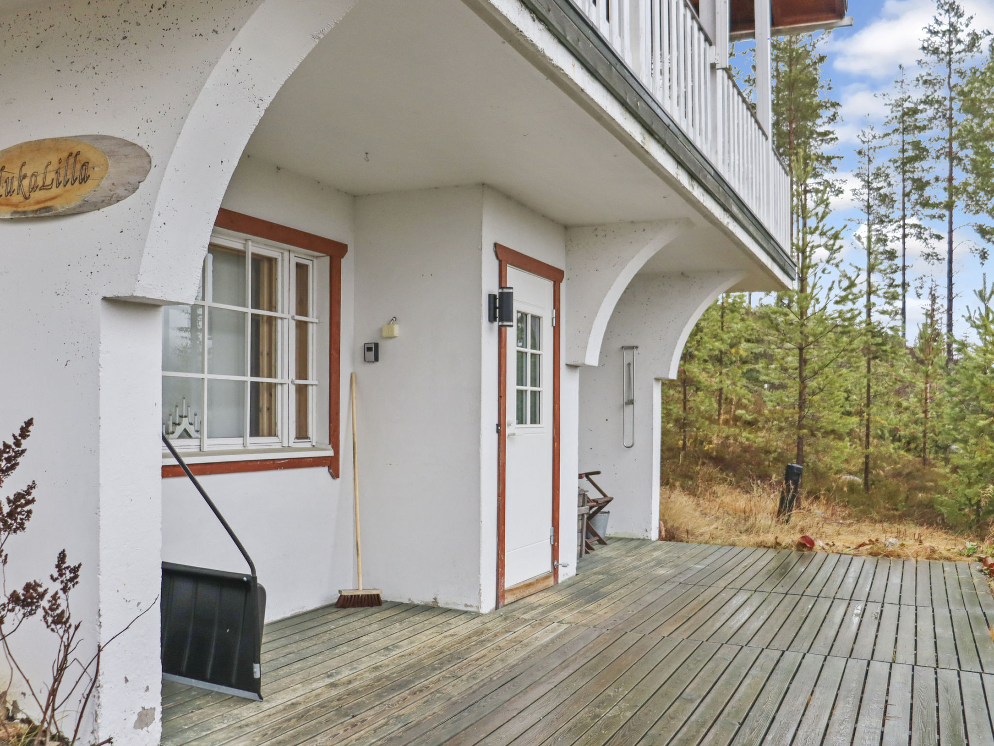 Mukalilla, paritalo sis loppusiivouksen - Inside