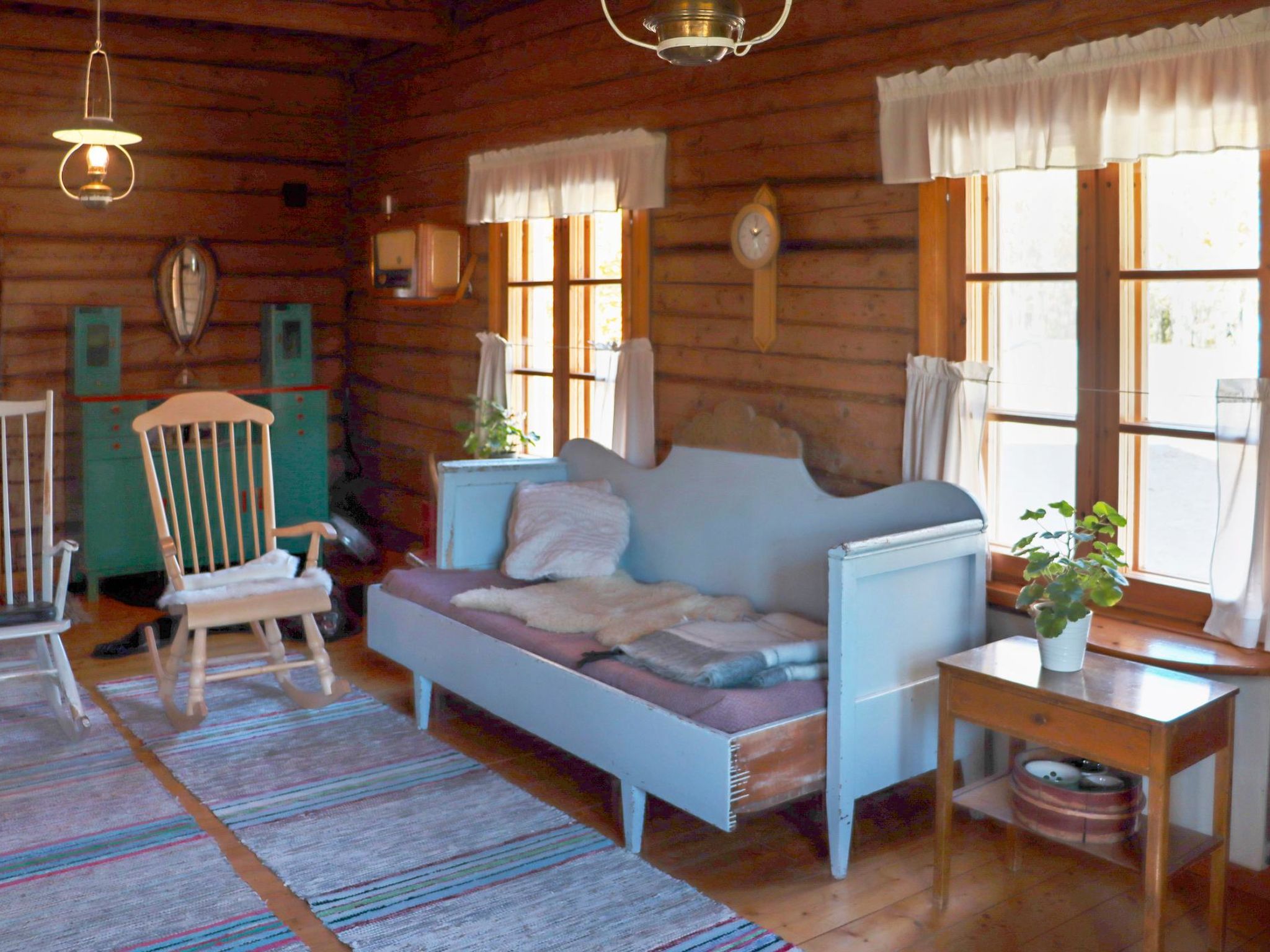 Laattajan hirsipirtti-Binnen