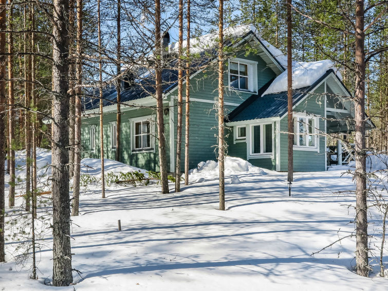 Aan het meer: Rustiek vakantiehuis Huuhkalinna in Pudasjärvi in Pudasjärvi