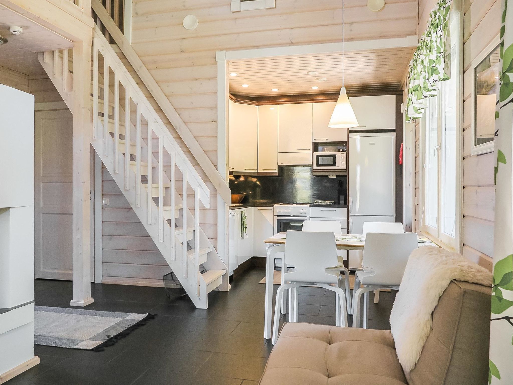 Aihki pine cottage (aikaisemmin aihki b)-Binnen