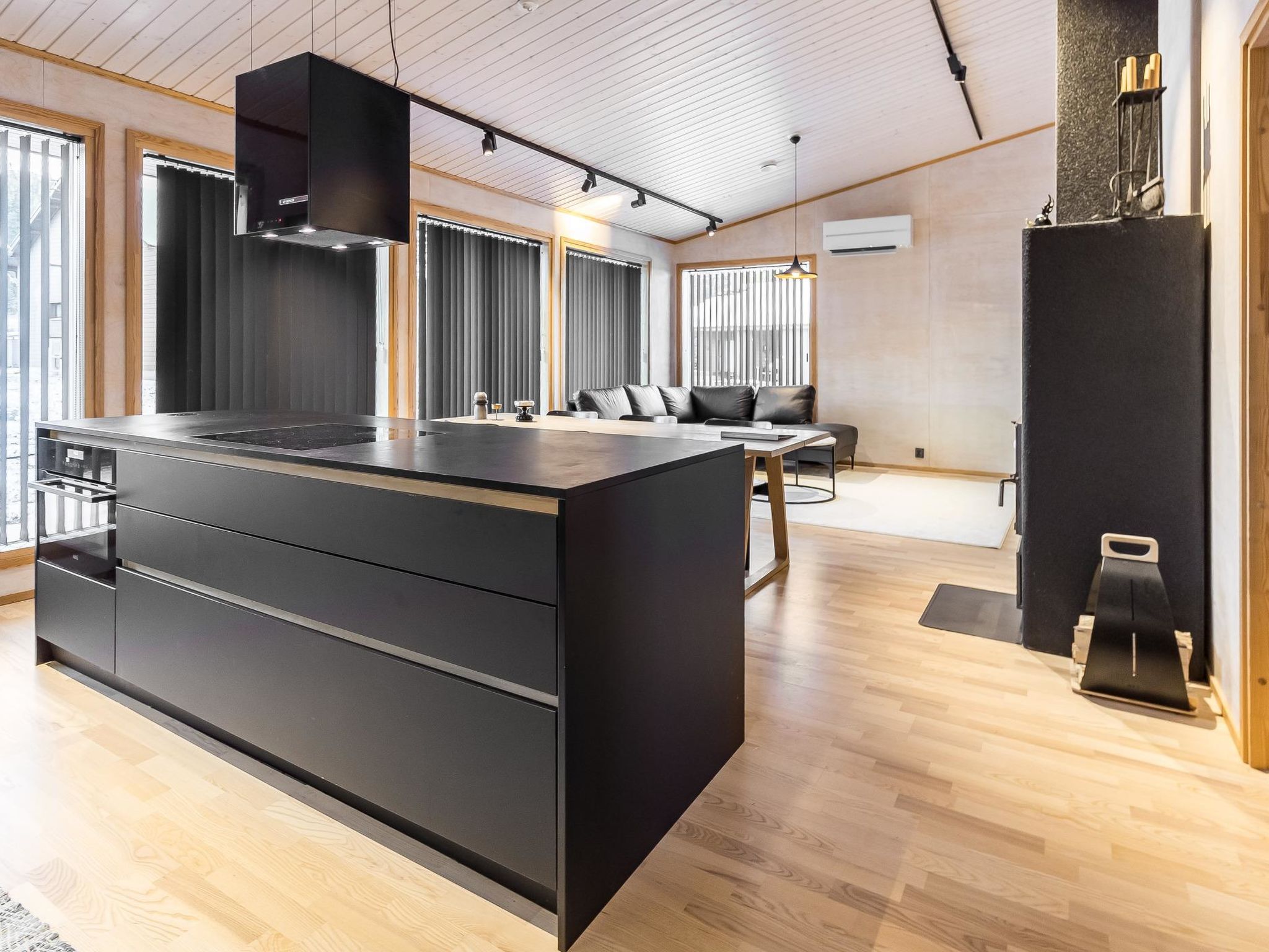 Villa plywood-Binnen