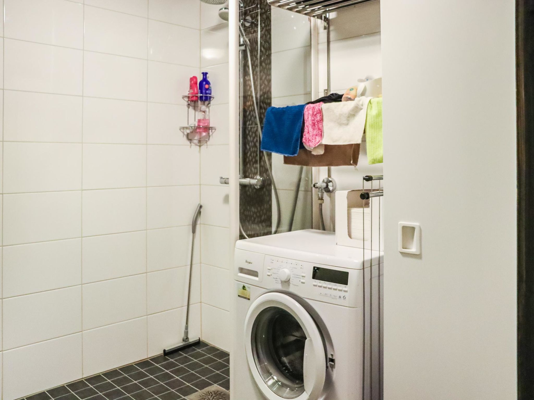 Lampitaival 6a-Binnen