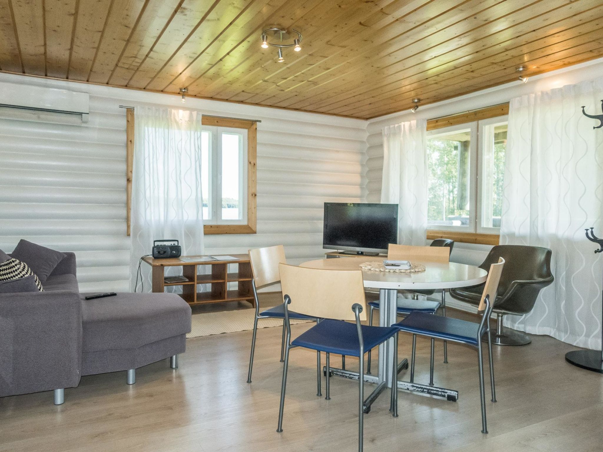 Aamunkoin rantatupa-Binnen