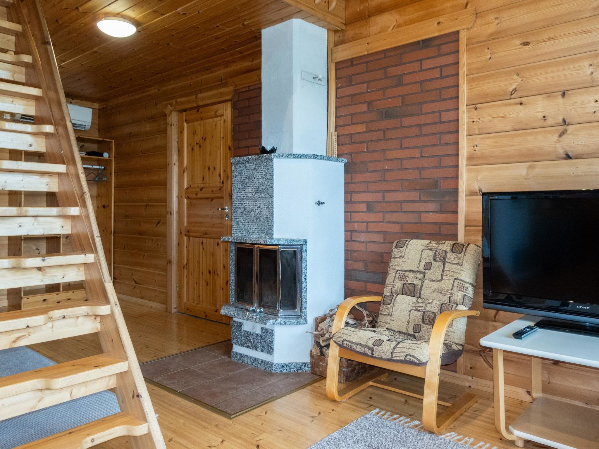 Mansikkaranta 3, osittain esteetön-Binnen