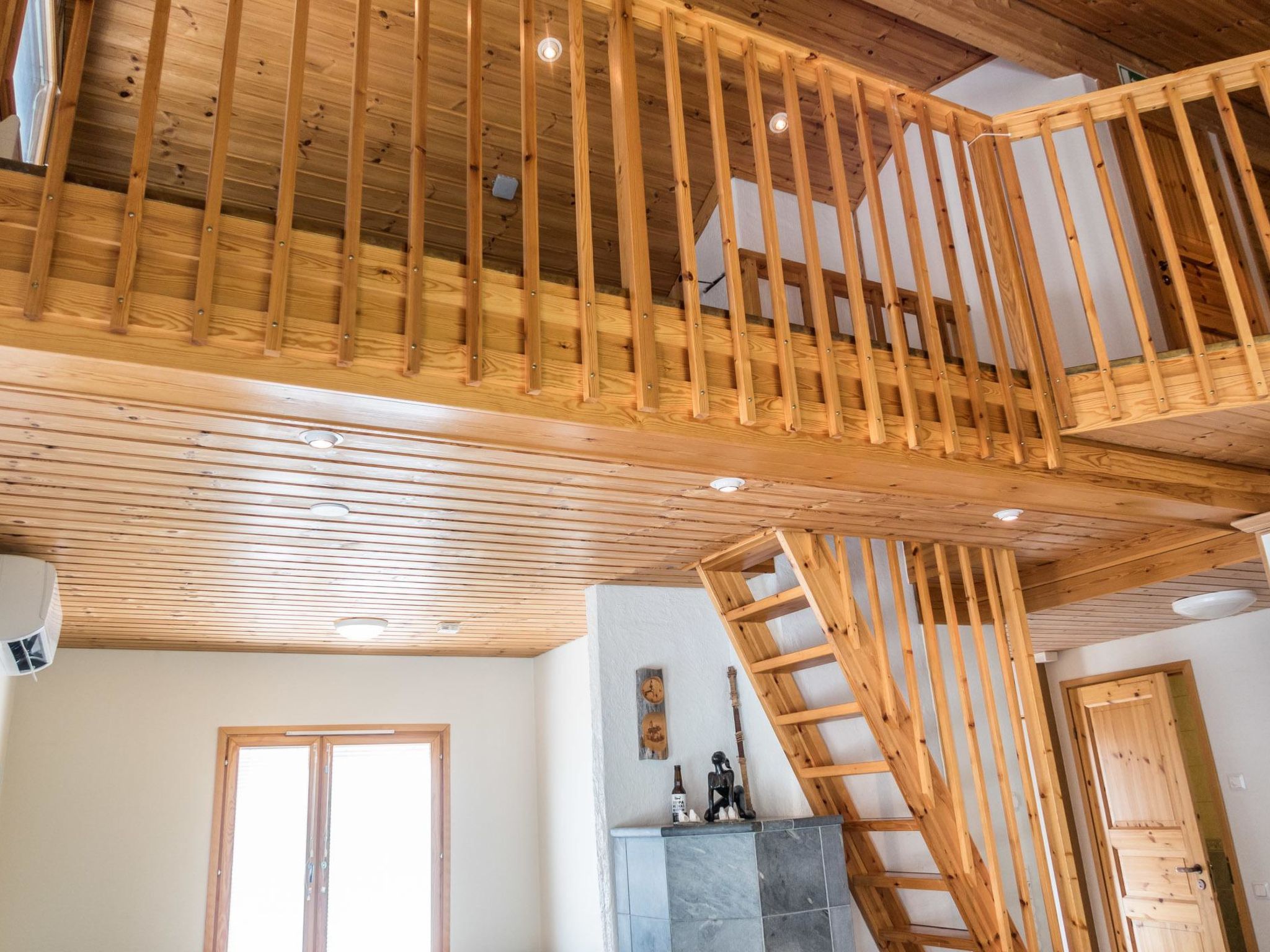 Latukatti 5 c-Binnen