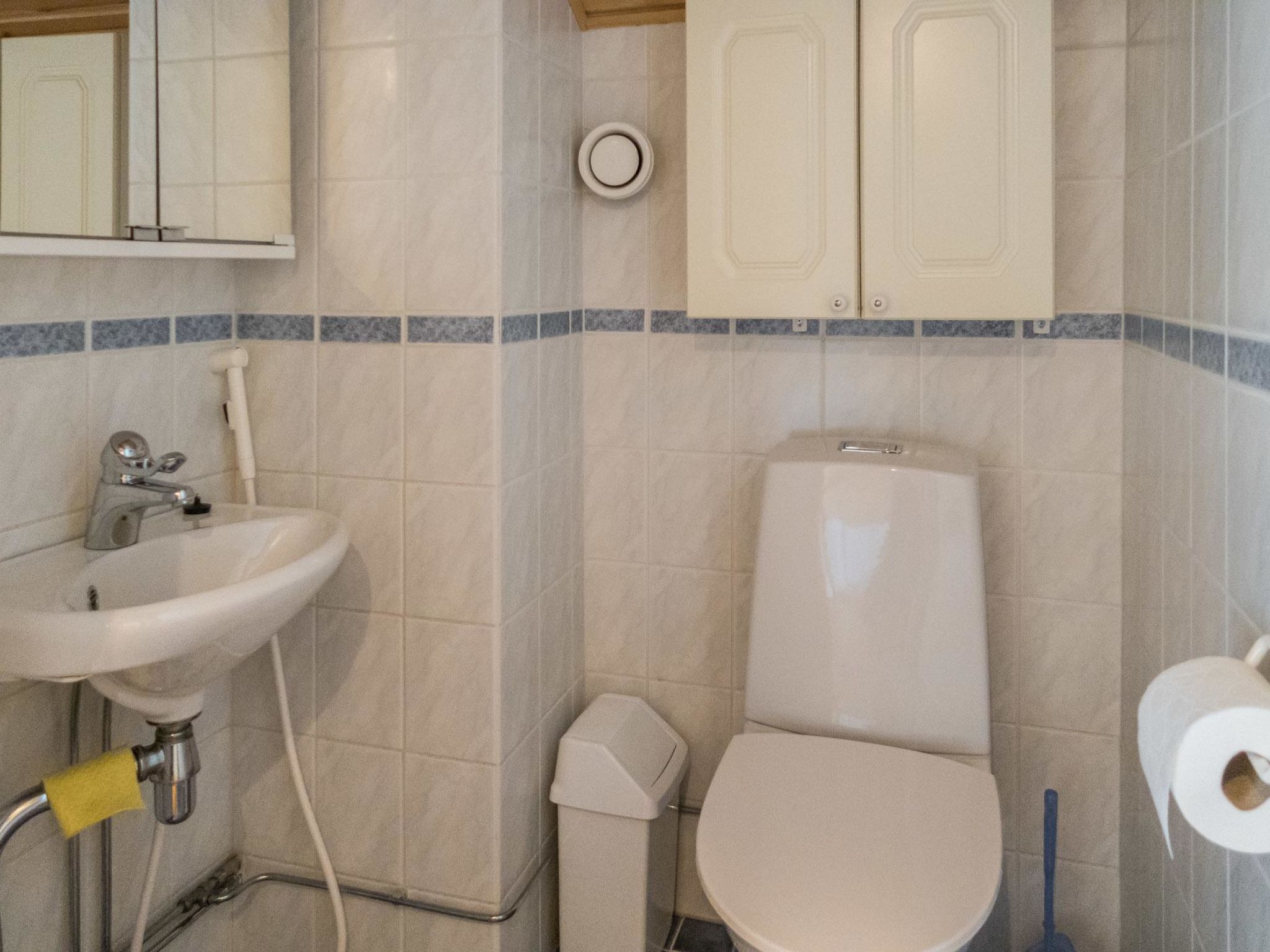 Latukatti 5 c-Binnen