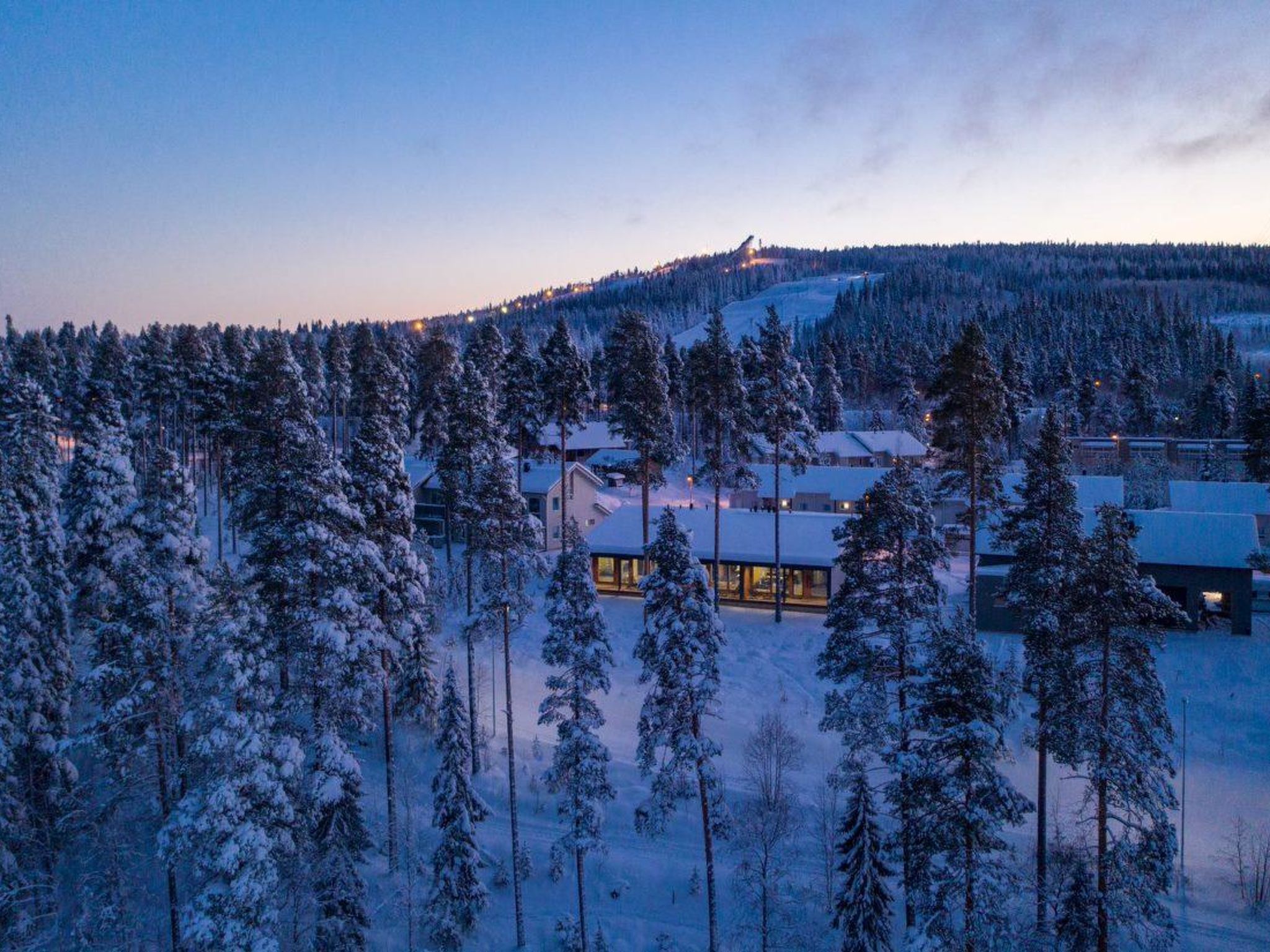 Riant appartement aan het water met sauna, vlakbij de skipistes van Vuokatti - foto 2