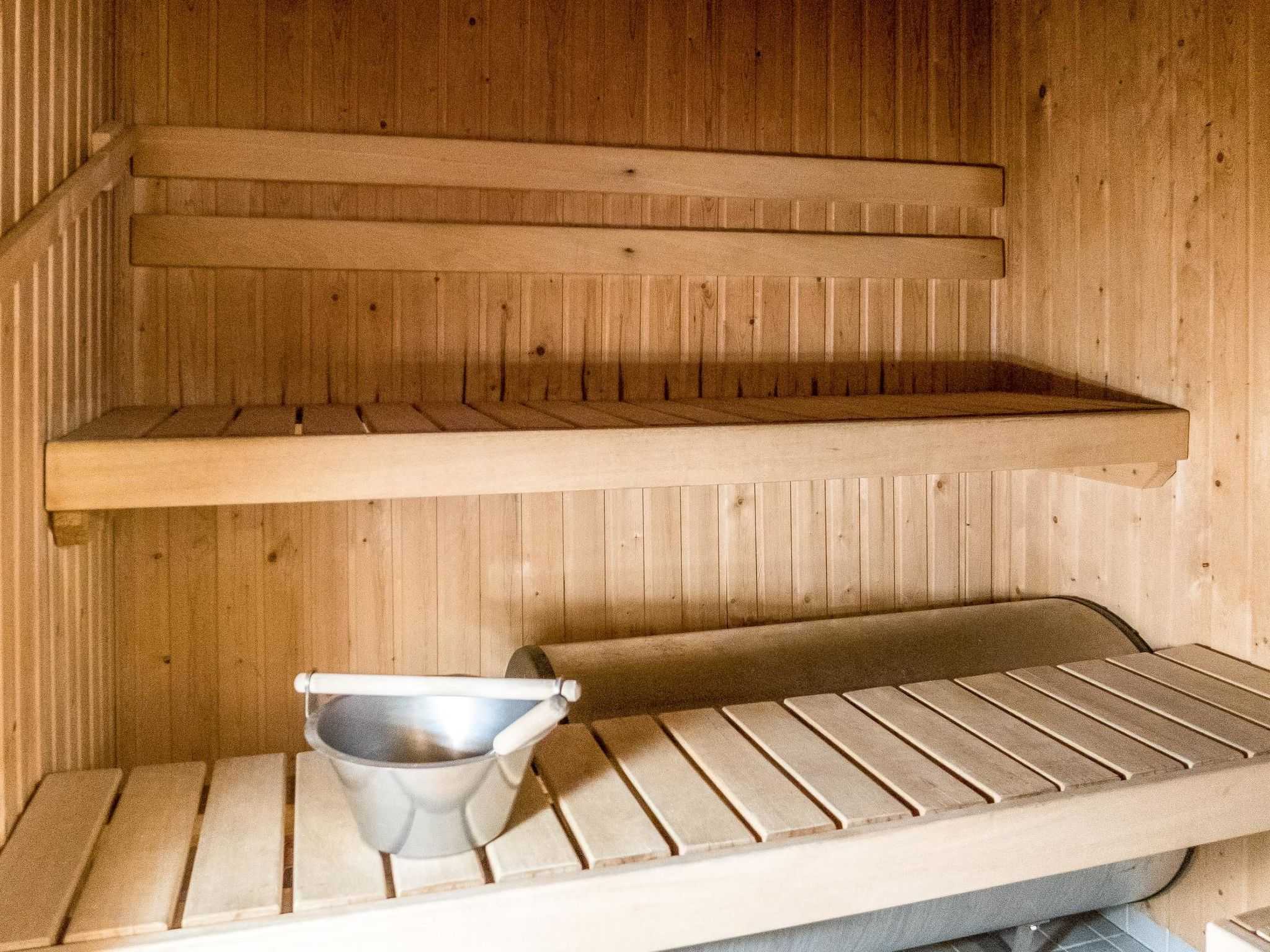 Lomakatti 10b-Binnen