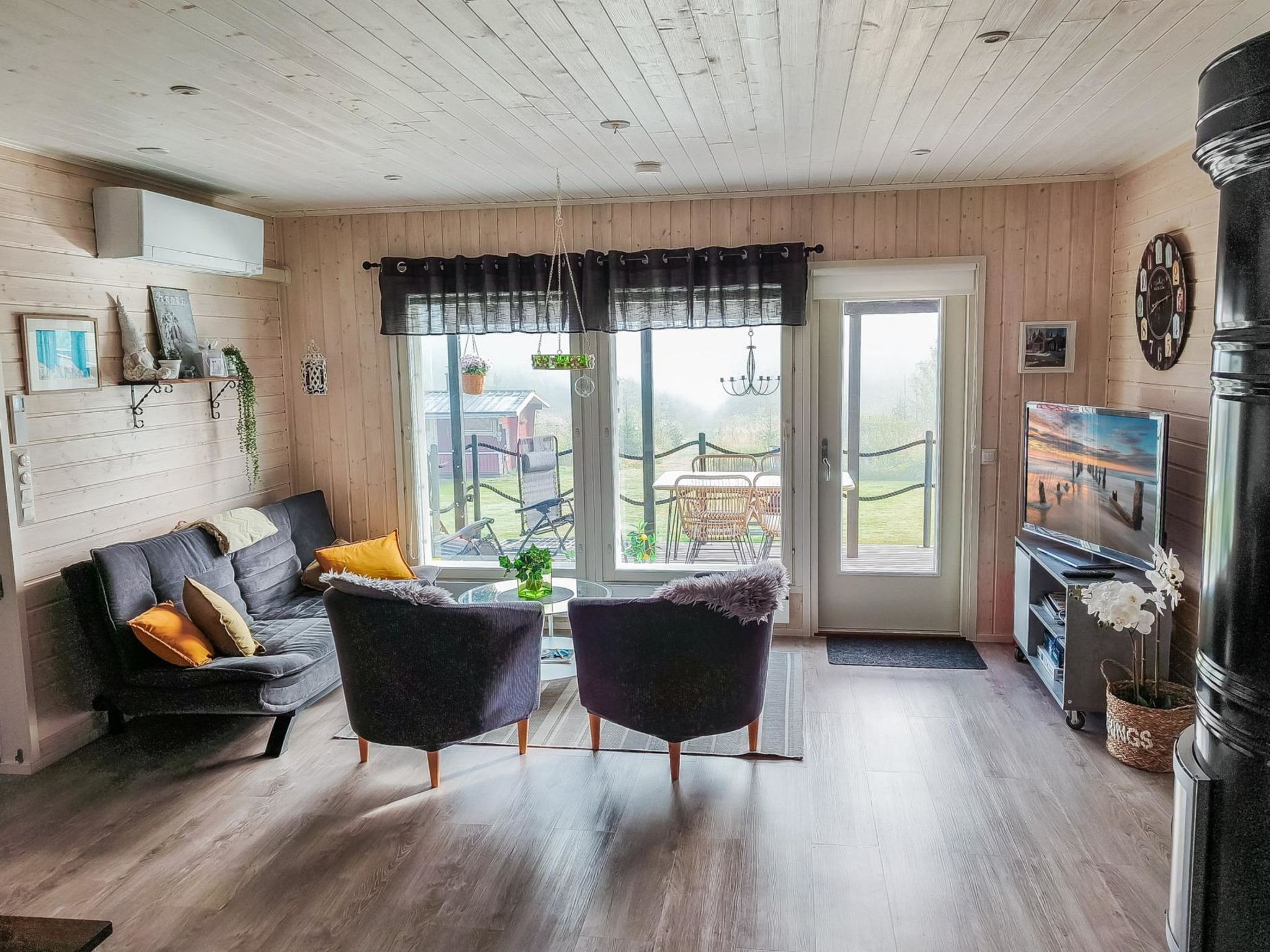 Kivilahti vuokatti-Binnen