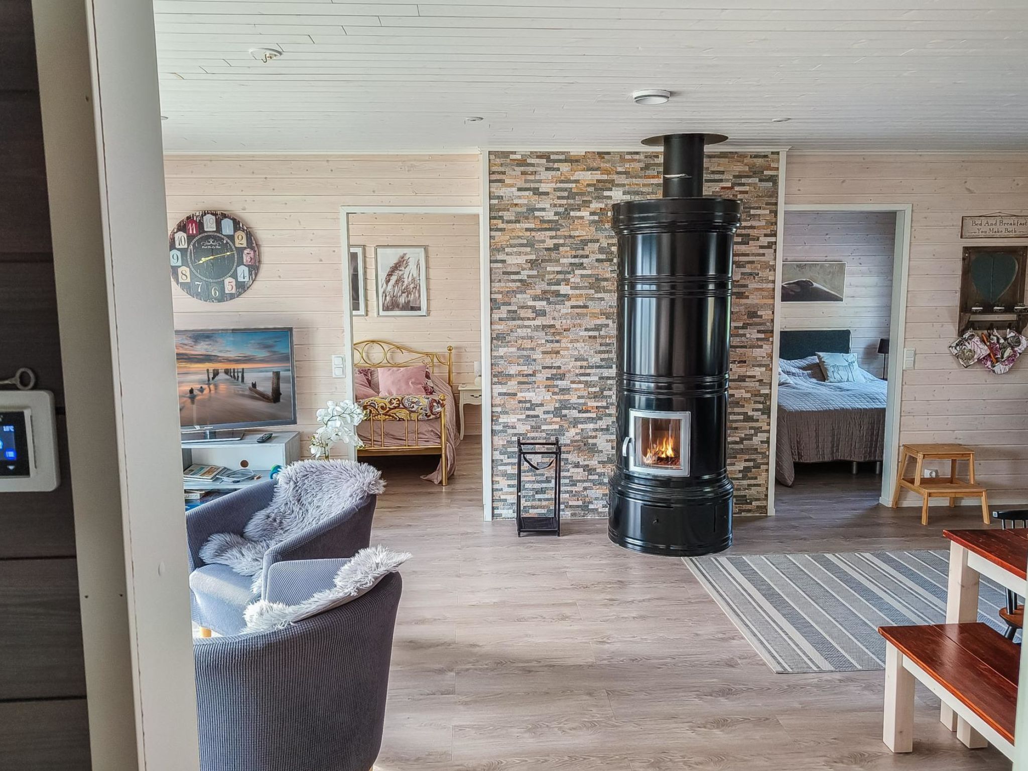 Kivilahti vuokatti-Binnen