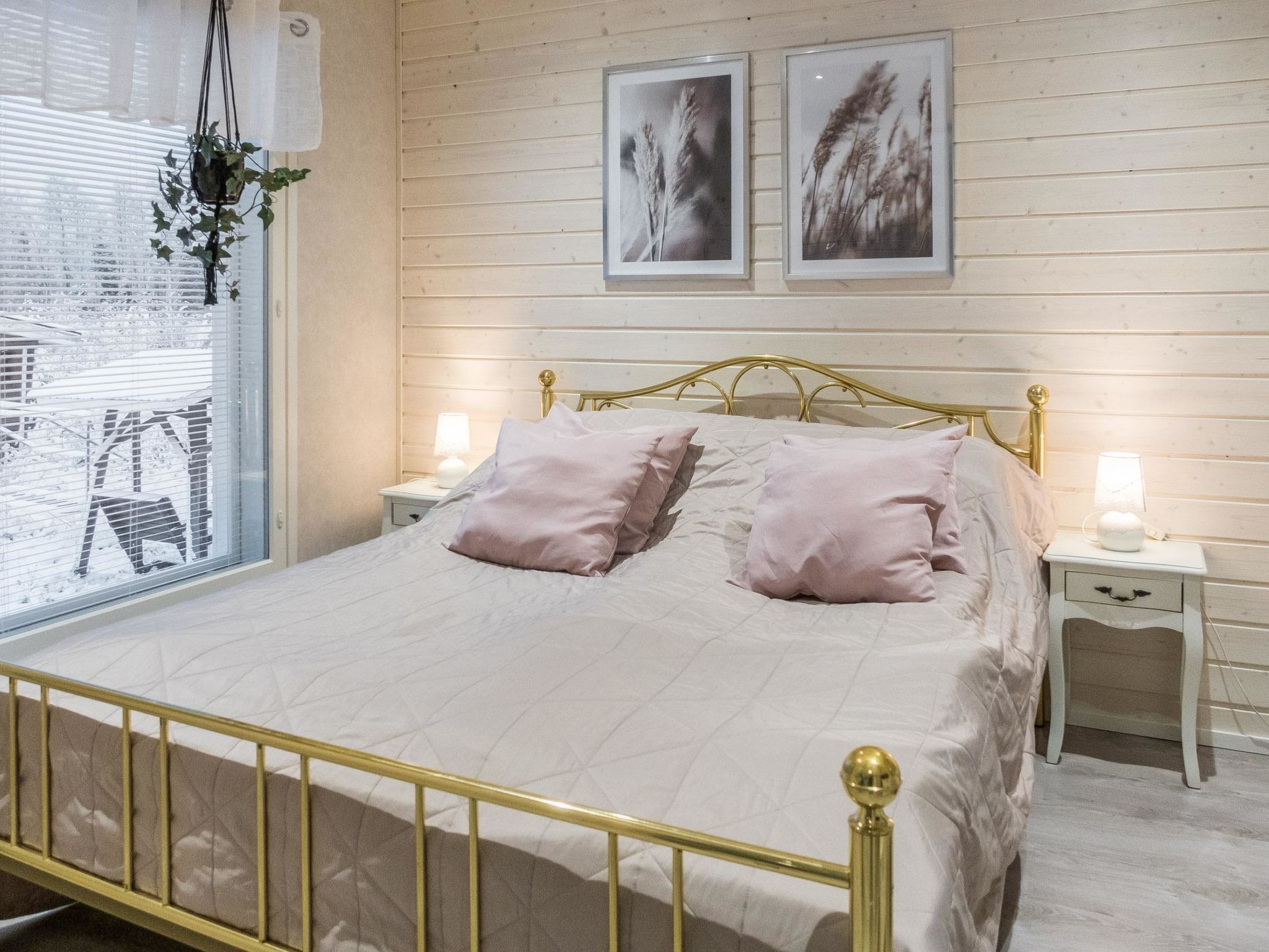 Kivilahti vuokatti-Binnen