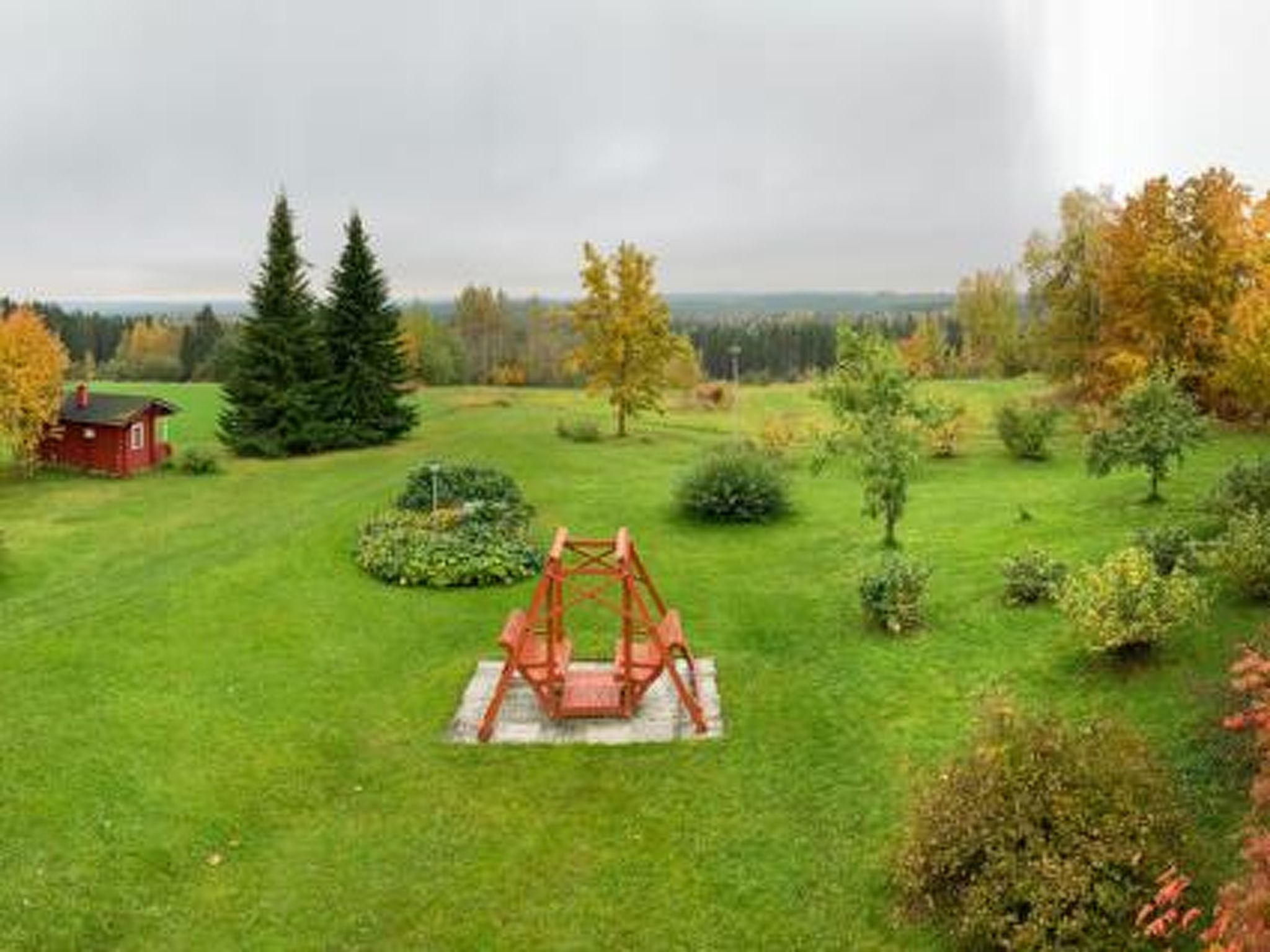 Vaaran loma-asunto - Dedans