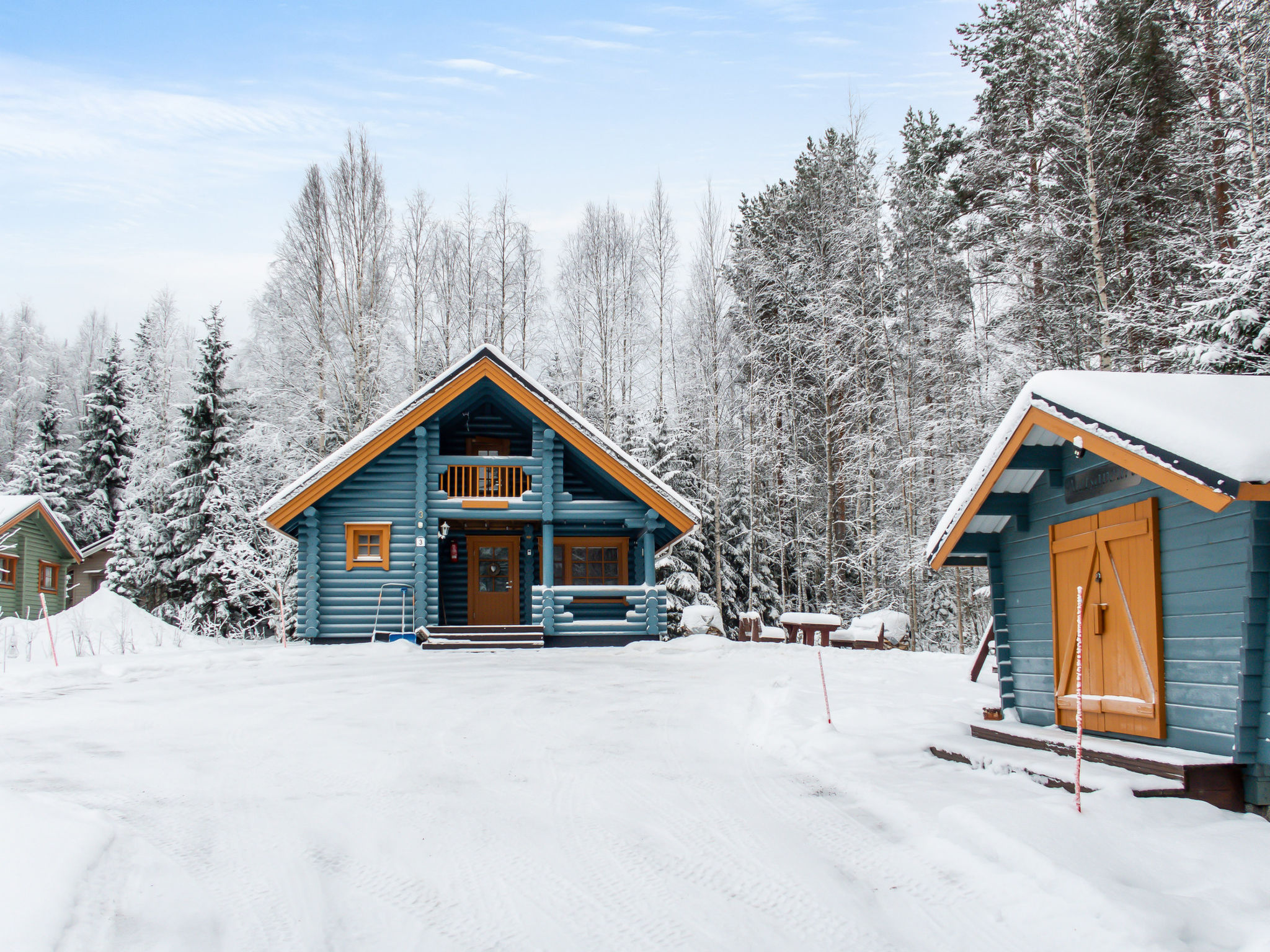 Linnanhelmi (ent. metsäpeura)-Inside