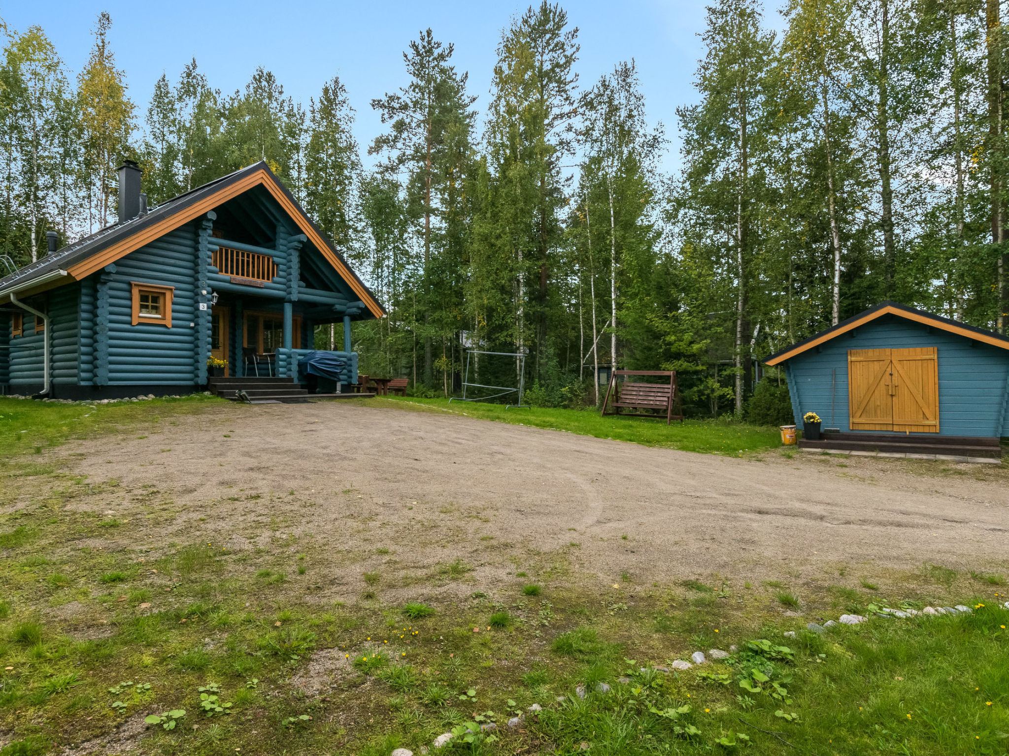 Linnanhelmi (ent. metsäpeura)-Inside