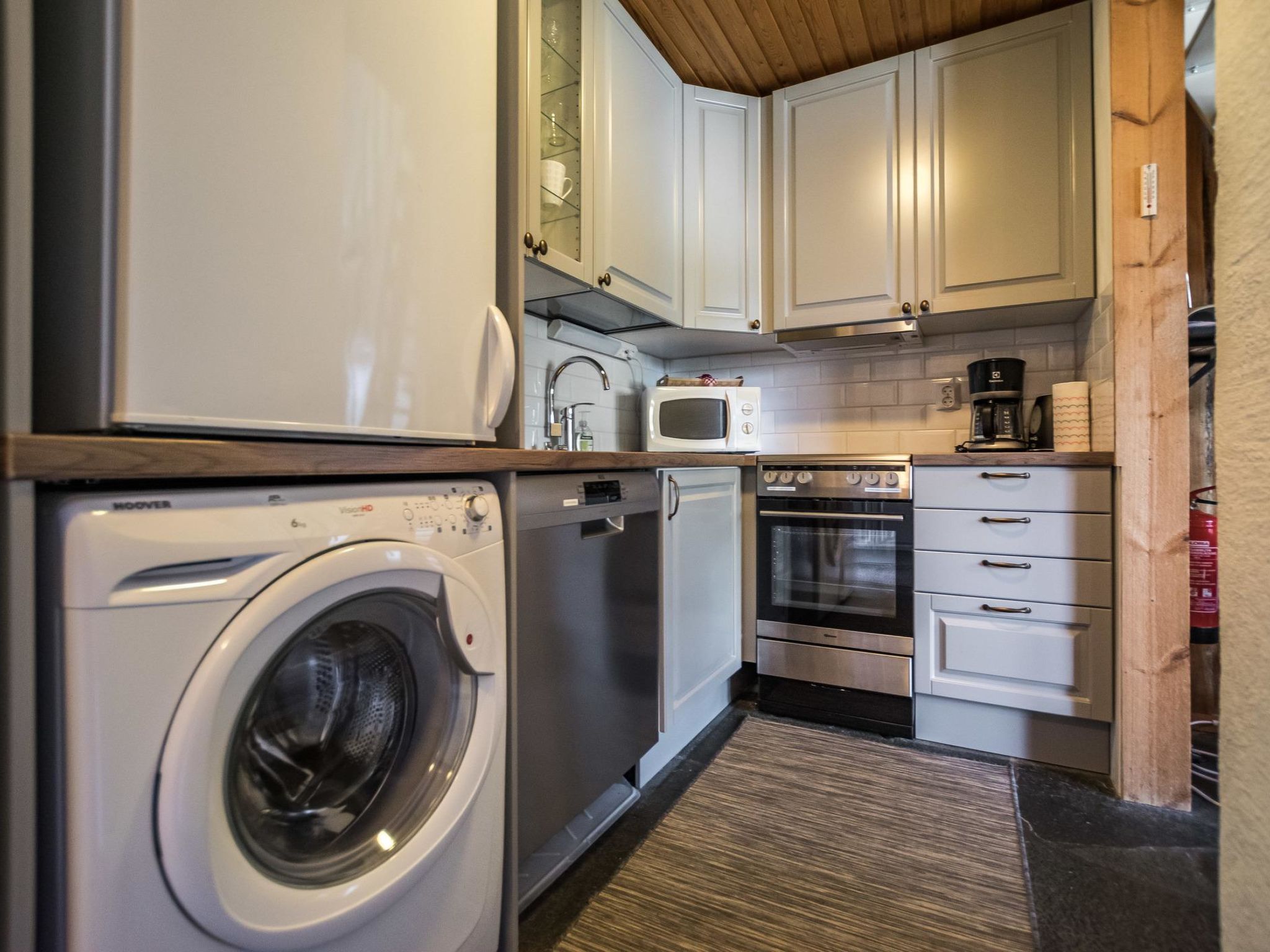 Vuokatinportti a4-Inside