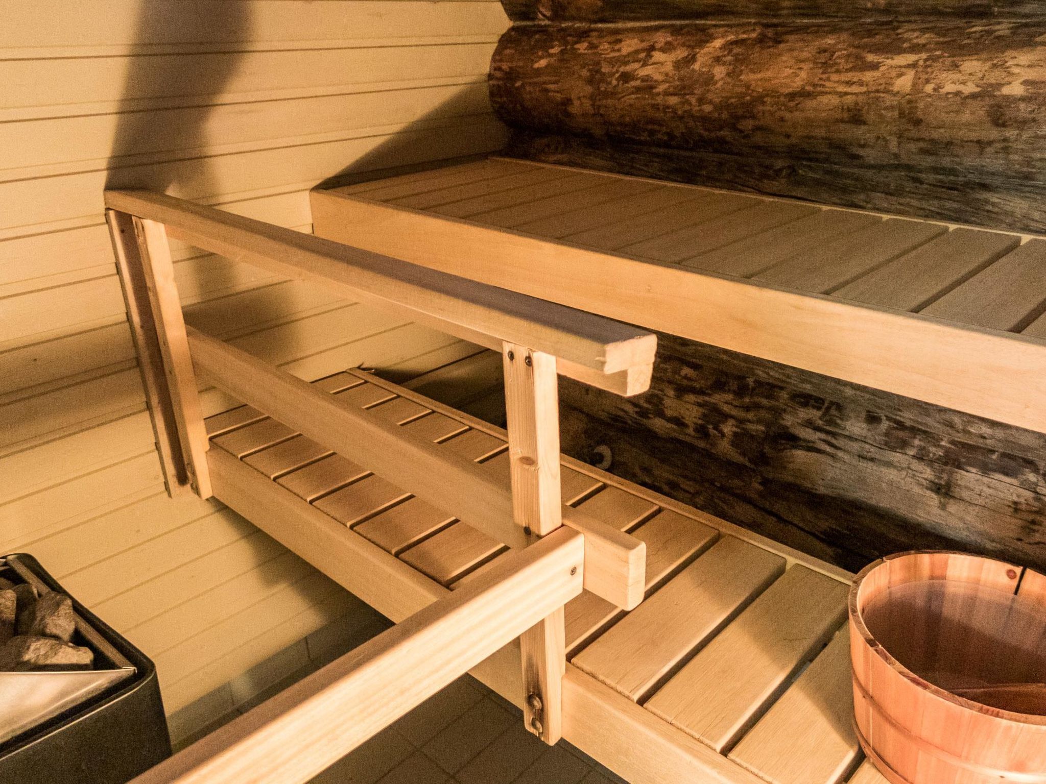 Vuokatinportti a7 susiportti-Inside