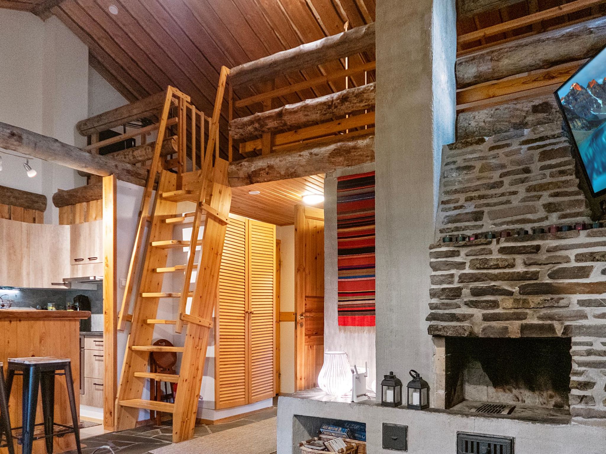 Vuokatinportti a 9-Inside