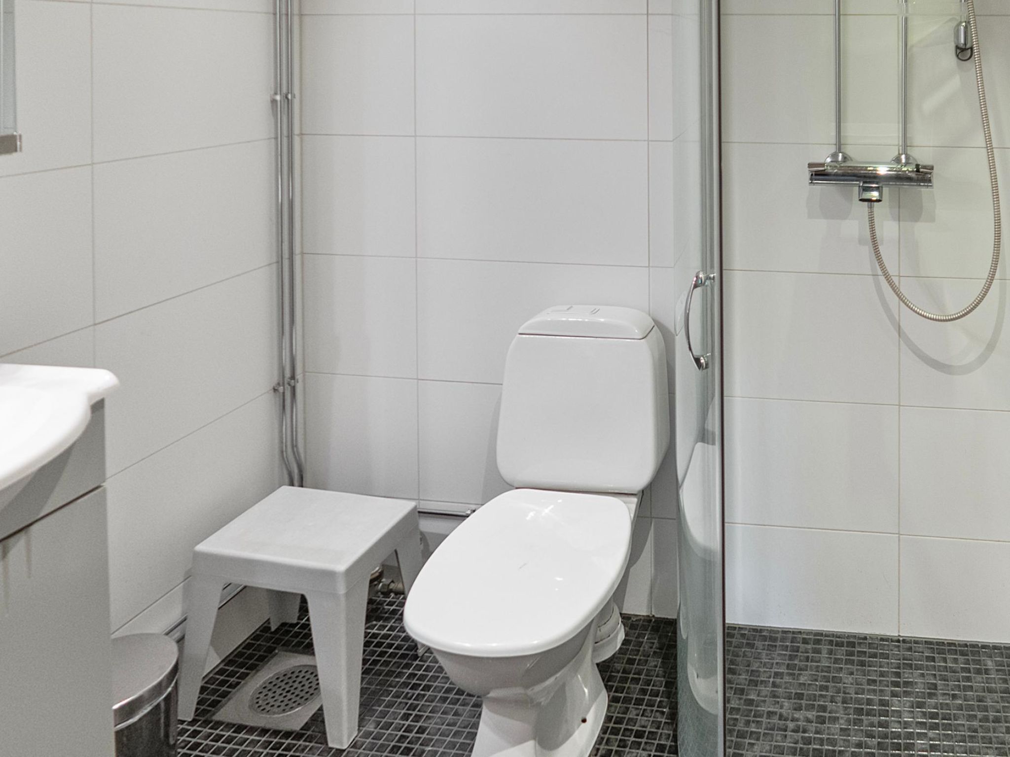 Vuokatinportti a 9-Inside