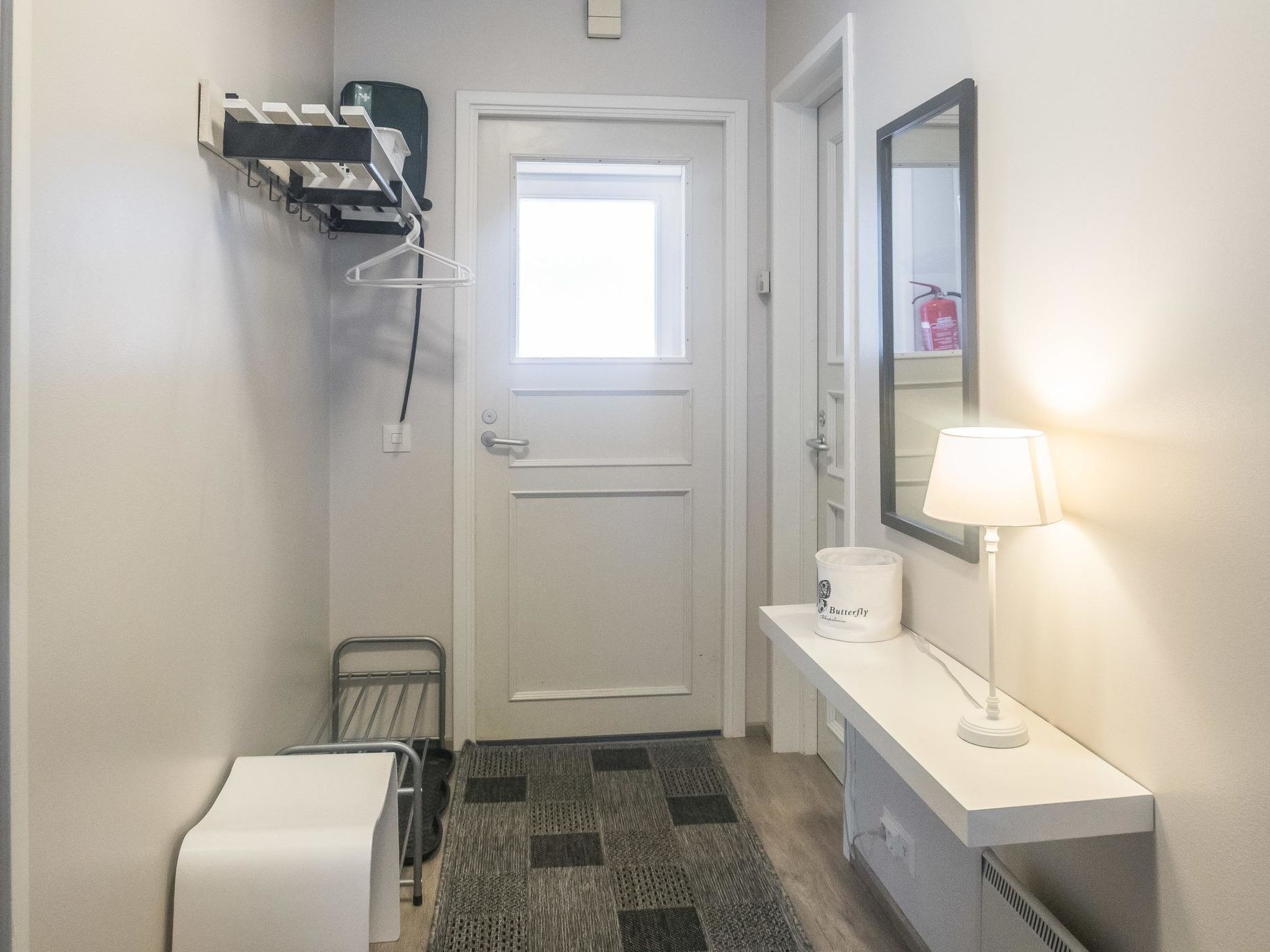 Lomakatti 6 a-Binnen