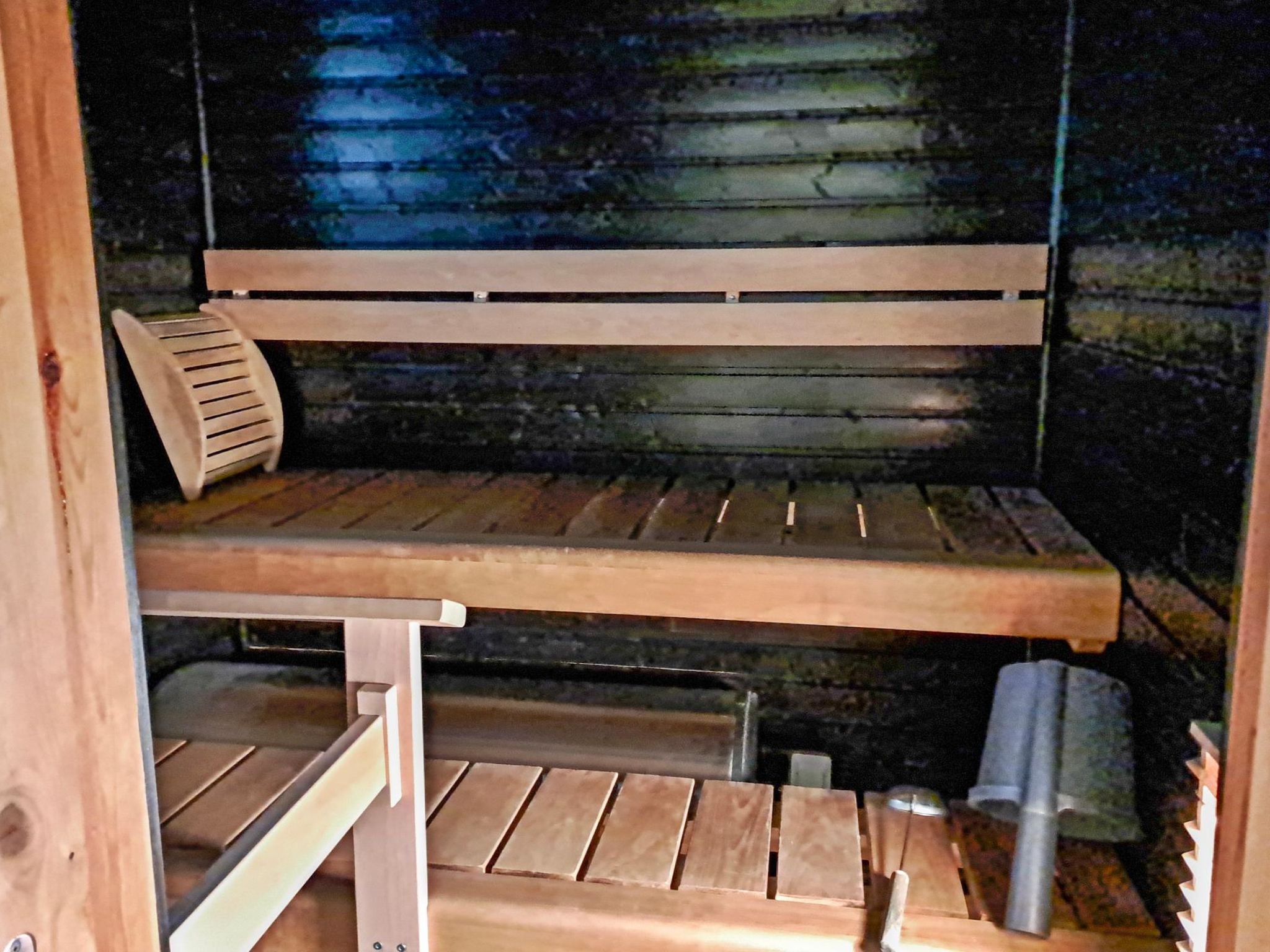 Lomakatti 6 a-Binnen