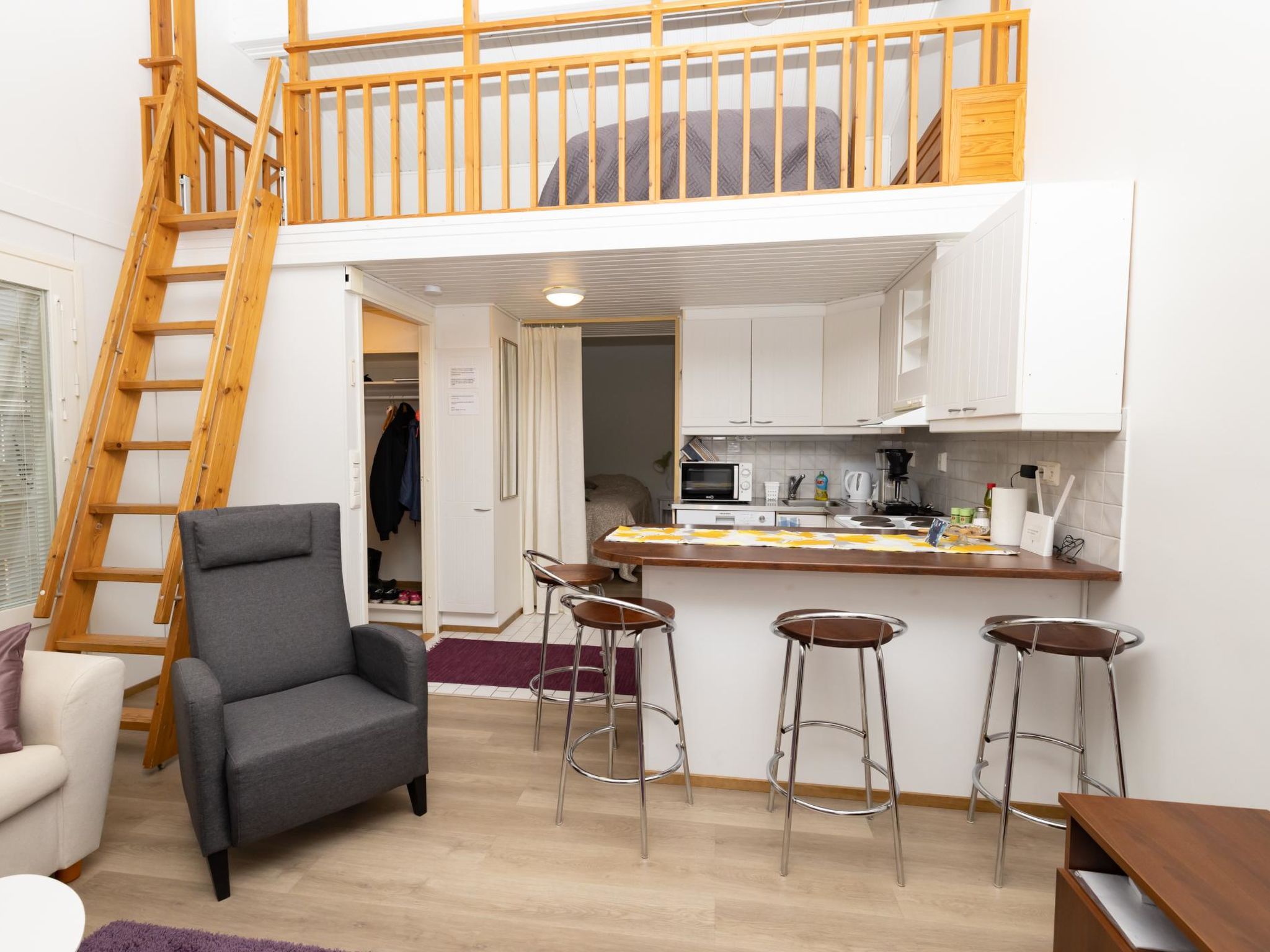 Koivukuja, katinkullantie-Binnen