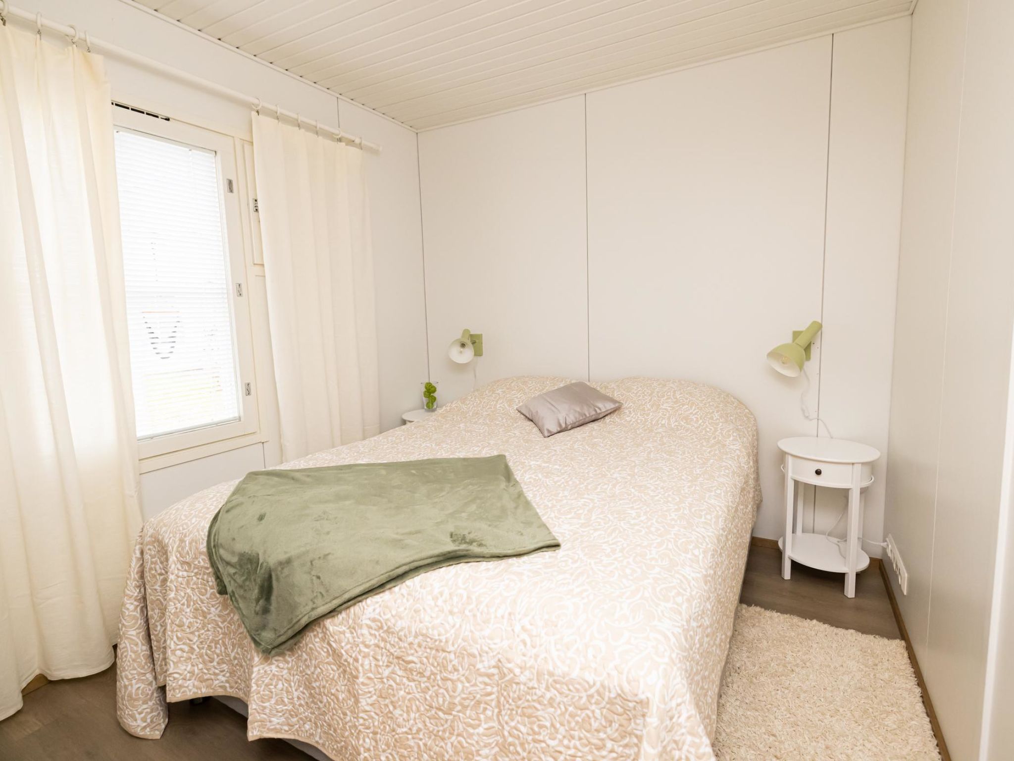 Koivukuja, katinkullantie-Binnen