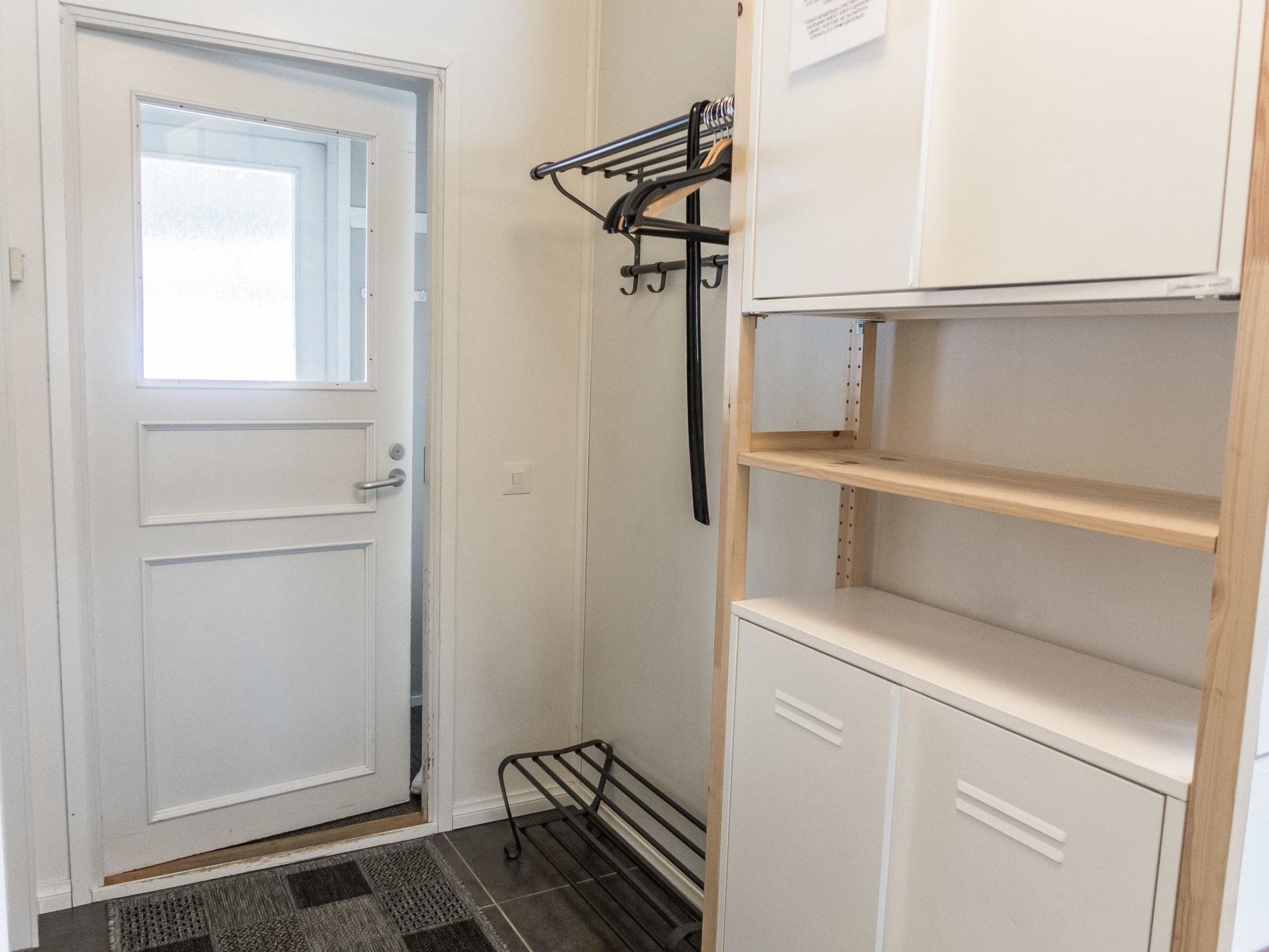 Lomakatti 7 b-Binnen