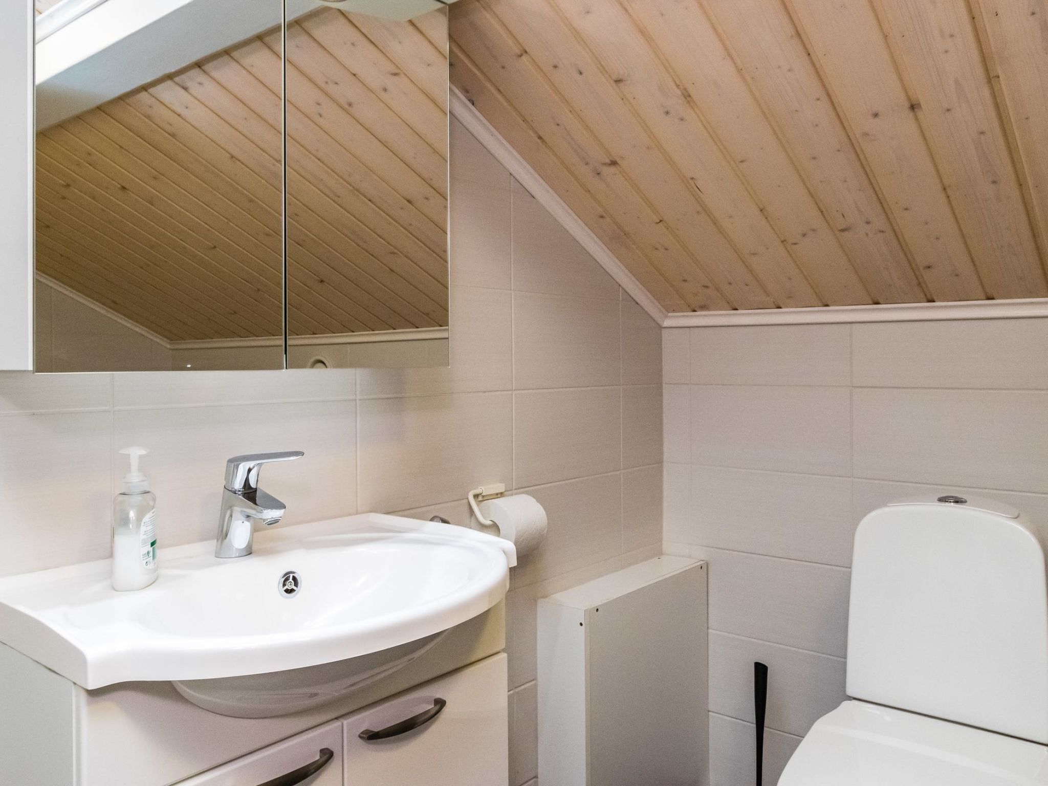 4 seasons hymy a-Binnen