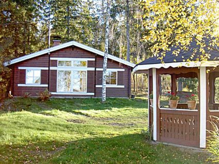 35 km nördlich von Lahti. See Päijänne 15 m, ziemlich tiefes Wasser, Lehmboden. Eigenes Boot. Blockhaus, Baujahr 1988, Küche, Wohnzimmer, Schlafzimmer mit Doppelbett, Nische mit Doppelbett, Schlaf..