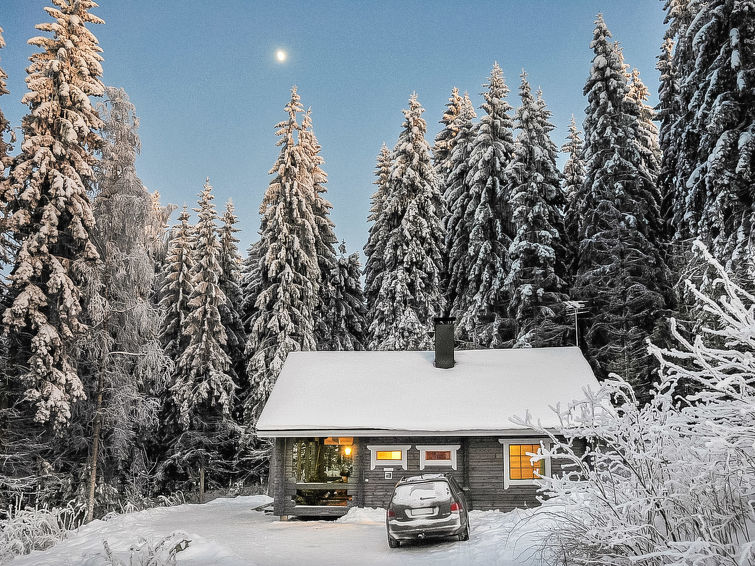 Vakantiehuis aan het meer met sauna in Hämeenlinna in Hämeenlinna