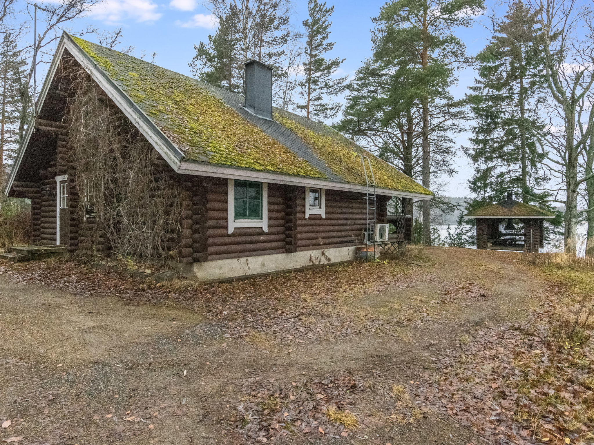 Kärkimökki