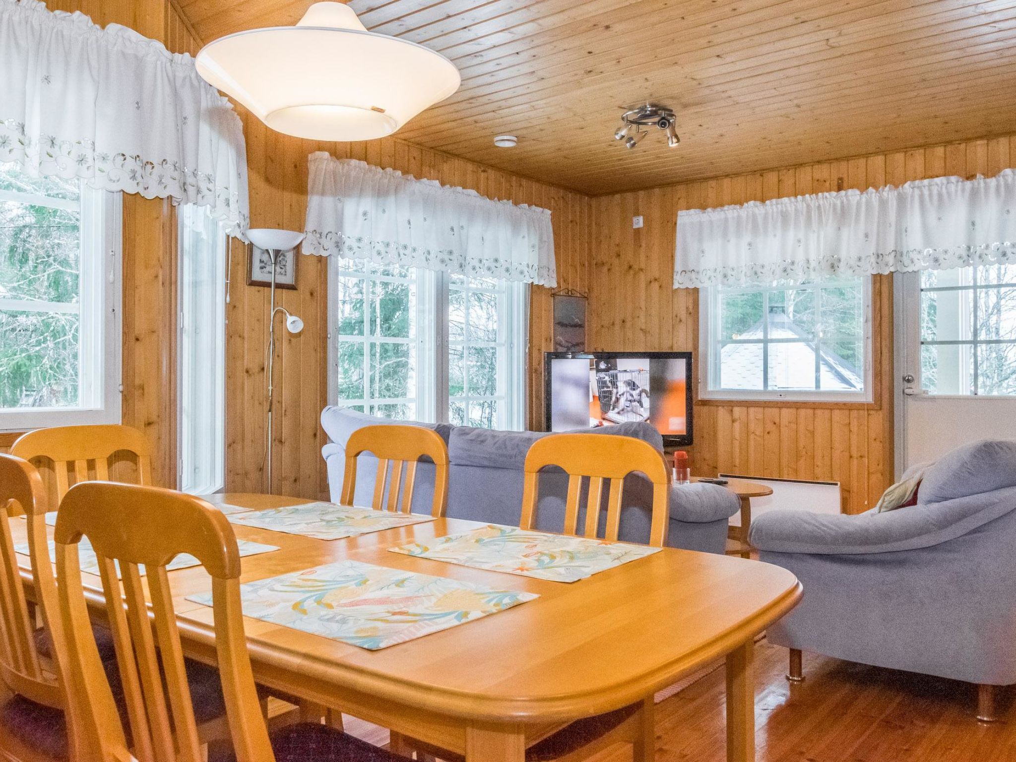 Villa heikinniemi-Binnen