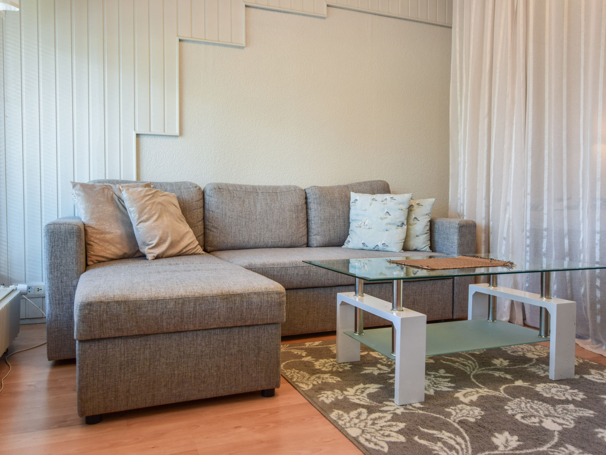 Joutiainen h 44 — Inside other (5 of 50)