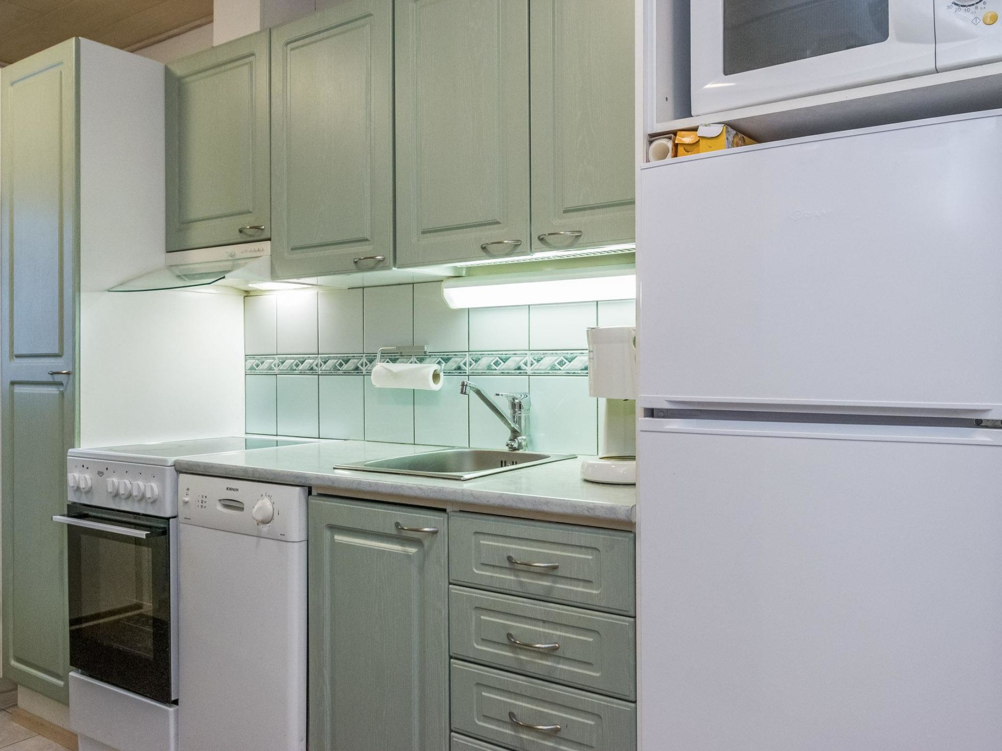 Kylpylän ullanrinne 12 c-Binnen