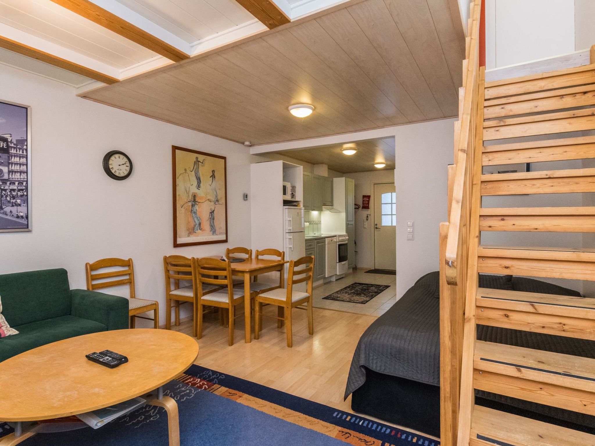 Kylpylän ullanrinne 12 d-Binnen