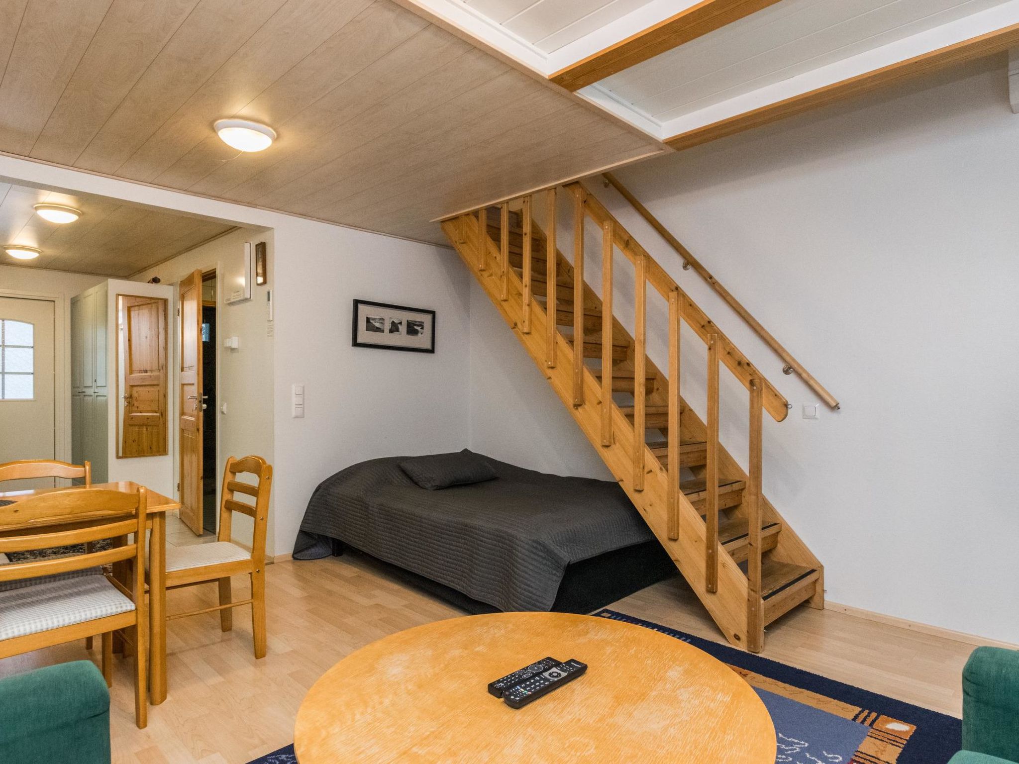 Kylpylän ullanrinne 12 d-Binnen