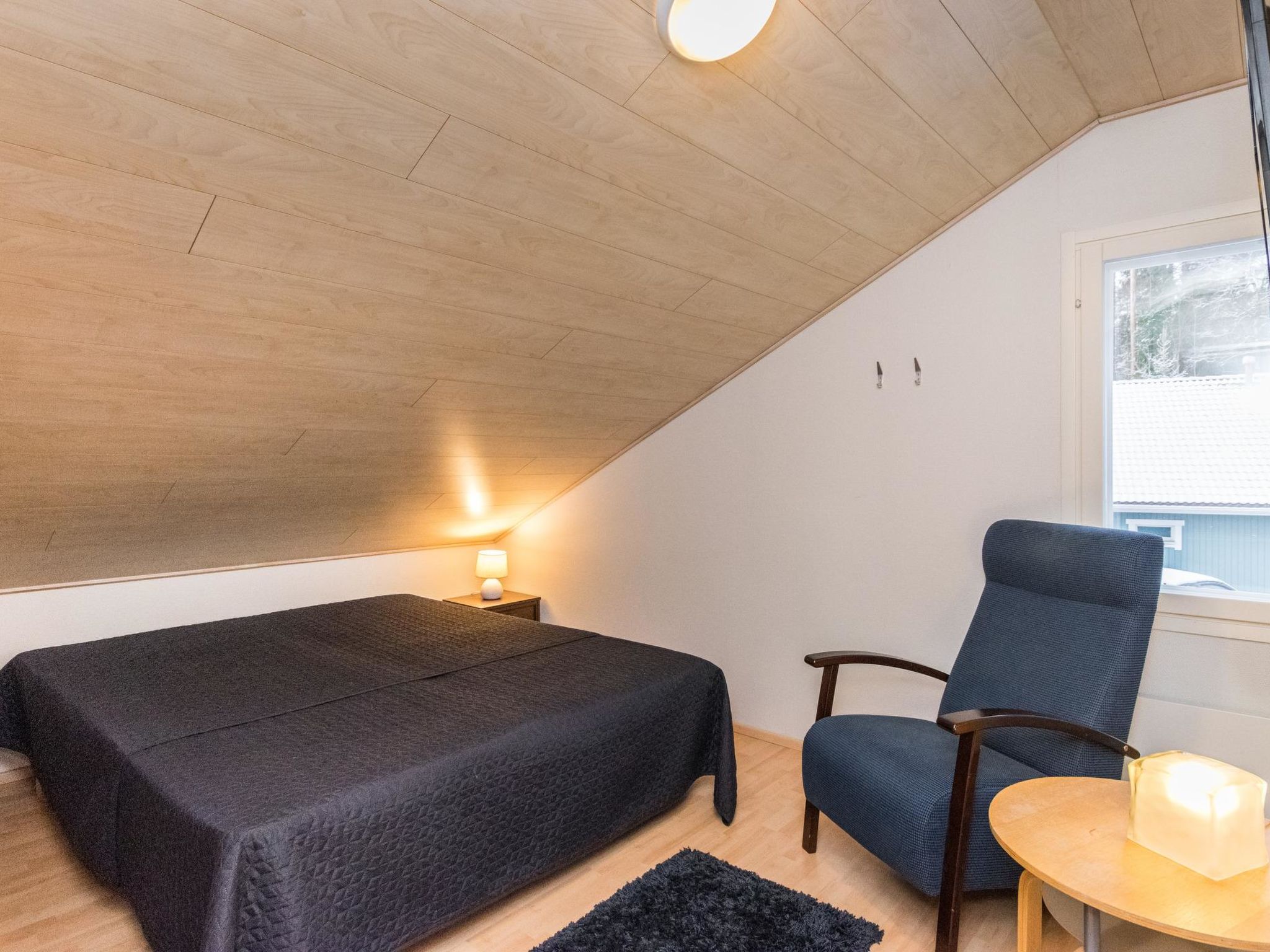 Kylpylän ullanrinne 12 d-Binnen