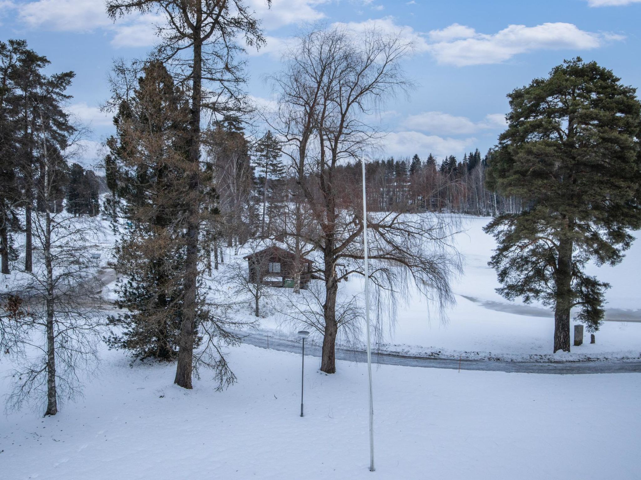 Kylpylä-hotelli, huone 442-Binnen