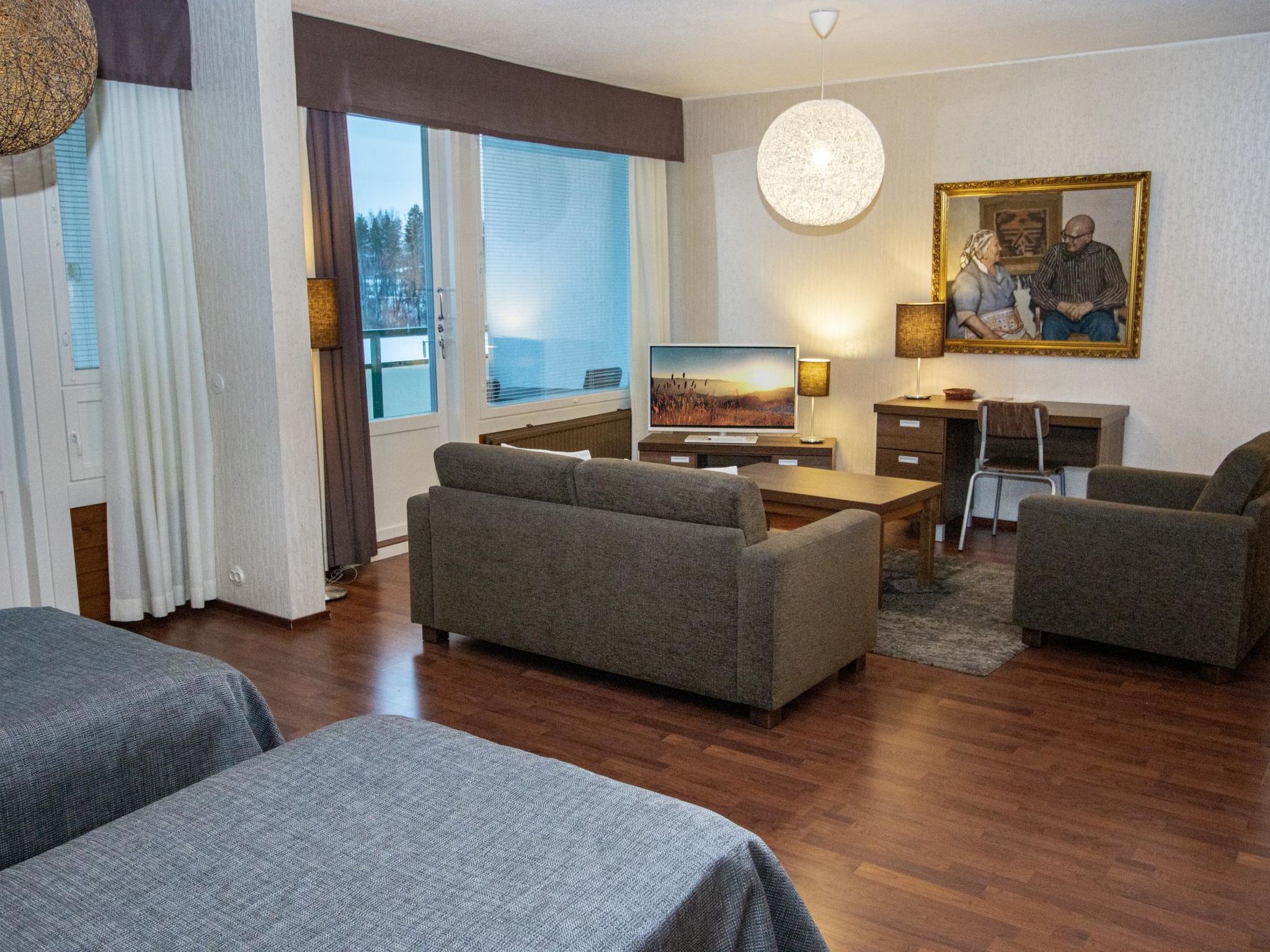 Kylpylä-hotelli, kekkosen sviitti, huone