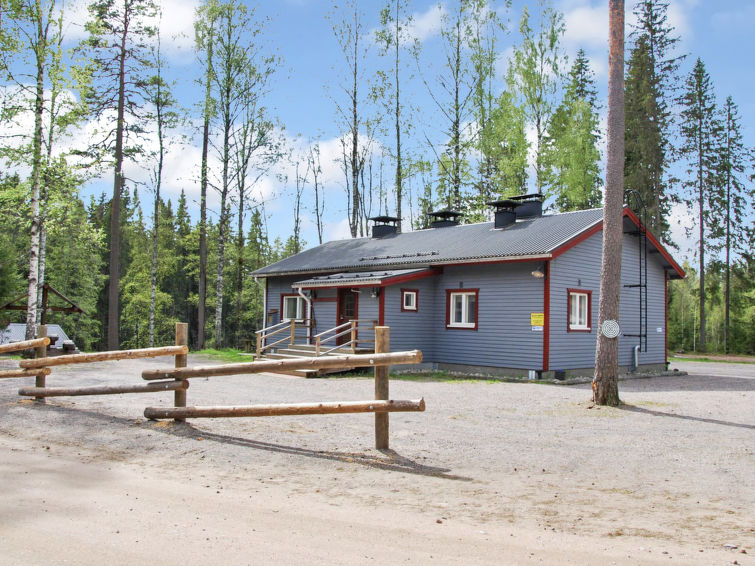 24-persoons vakantiehuis met sauna aan het meer in Ikaalinen in Ikaalinen